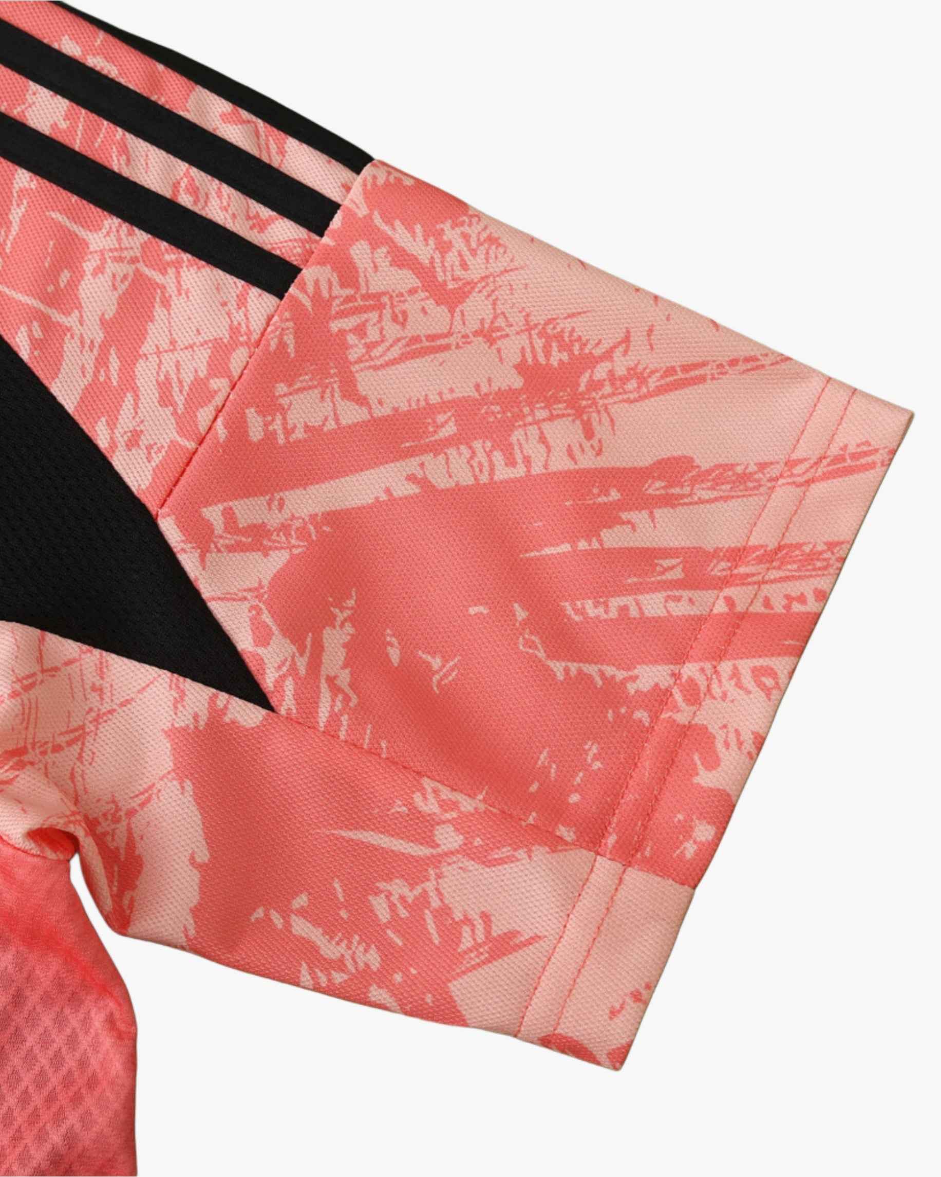 Adidas Inter Miami x Sunset Pulse Premium Kit 3