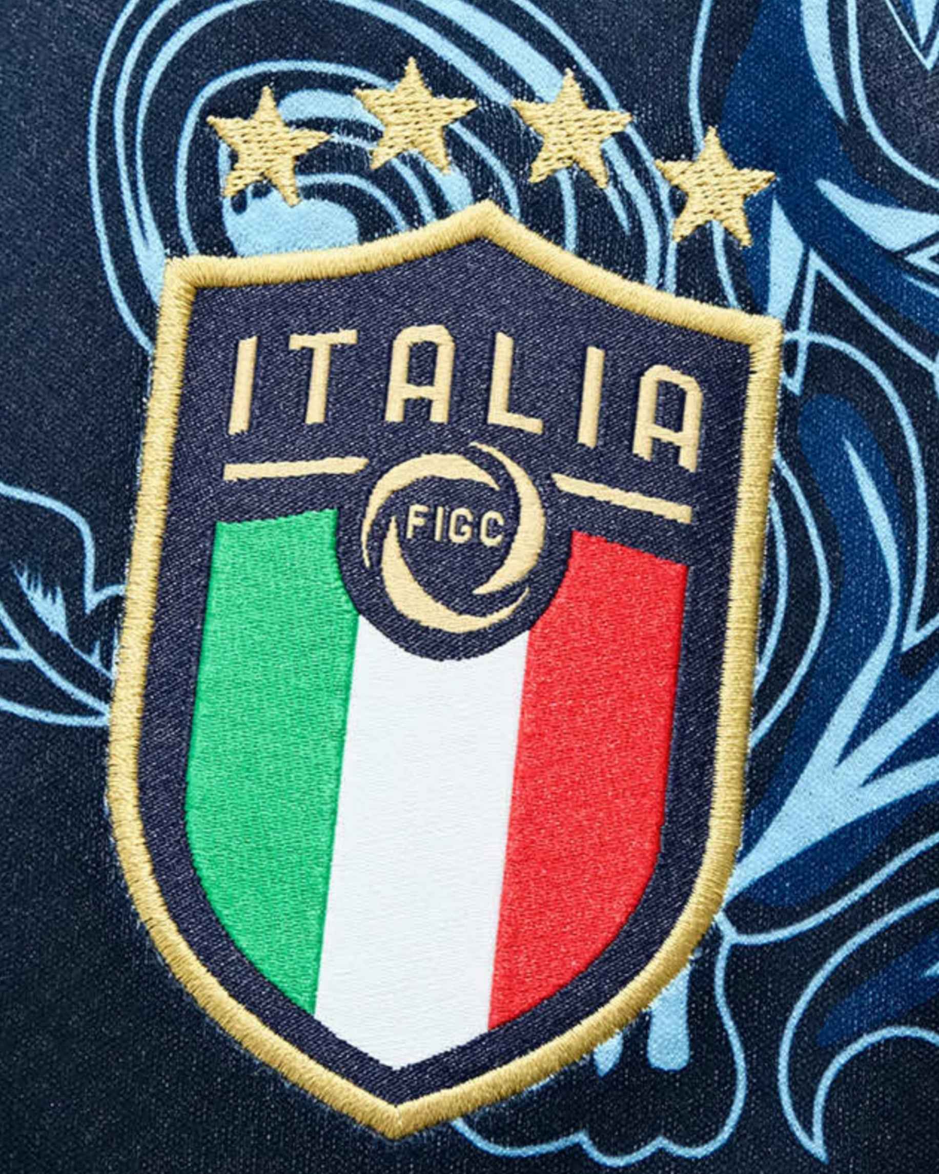 Puma Italy x Versace Dark Blue Premium Kit 3