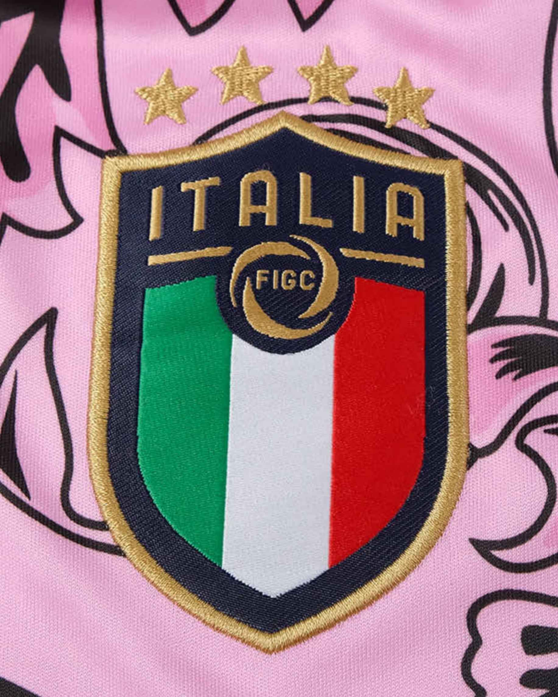 Puma Italy x Versace Light Pink Premium Kit 4
