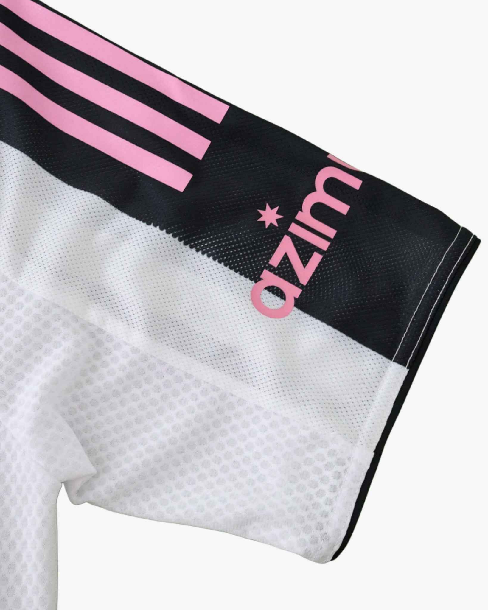 Adidas Juventus Home 2025/26 4