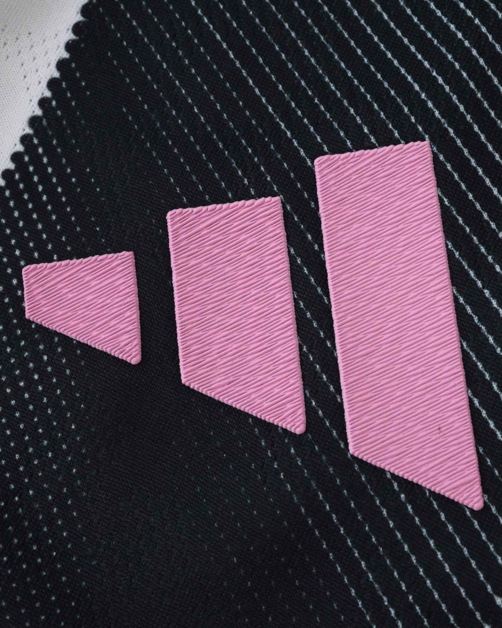Adidas Juventus Home 2025/26 6