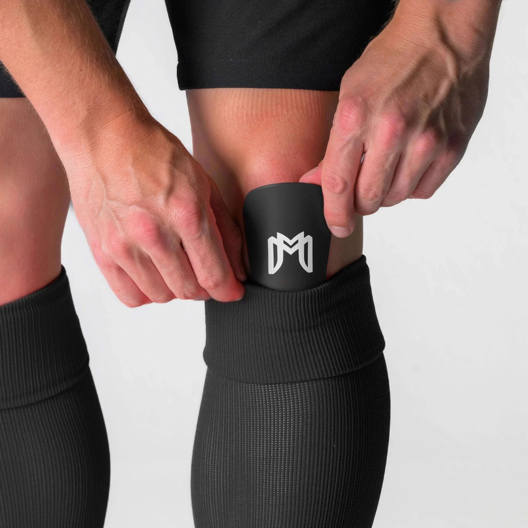 MEDICAPTAIN Mini Shin Guards 1