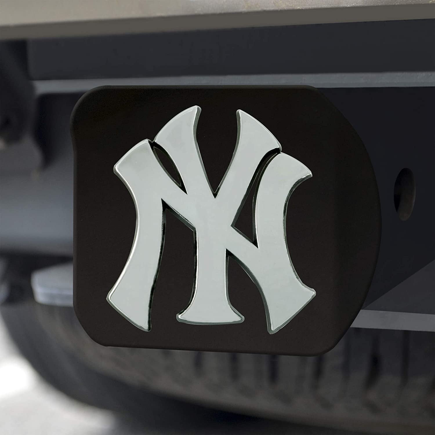 New York Yankees Hitch Cover Solid Black Metal with Raised Chrome Metal Emblem 2 Inch Square Type III
