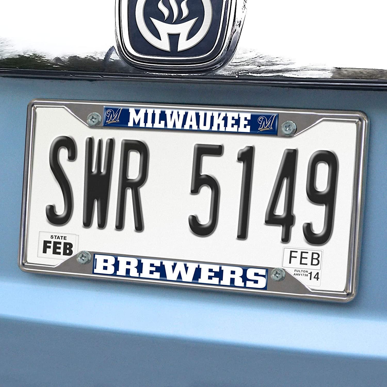 Milwaukee Brewers Metal License Plate Frame Tag Cover Chrome 6x12 Inch