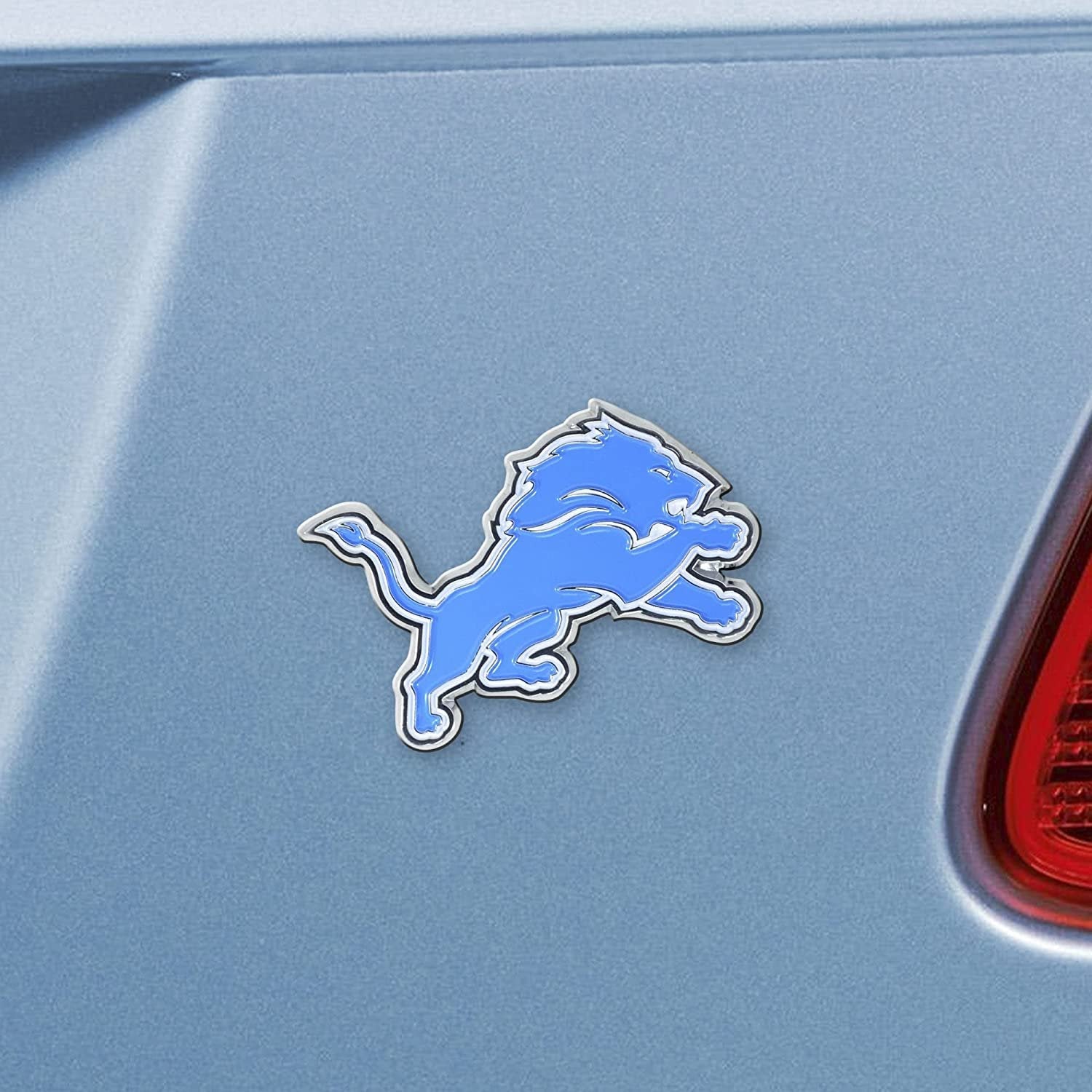Detroit Lions Premium Solid Metal Raised Auto Emblem, Team Color, Shape Cut, Adhesive Backing 2