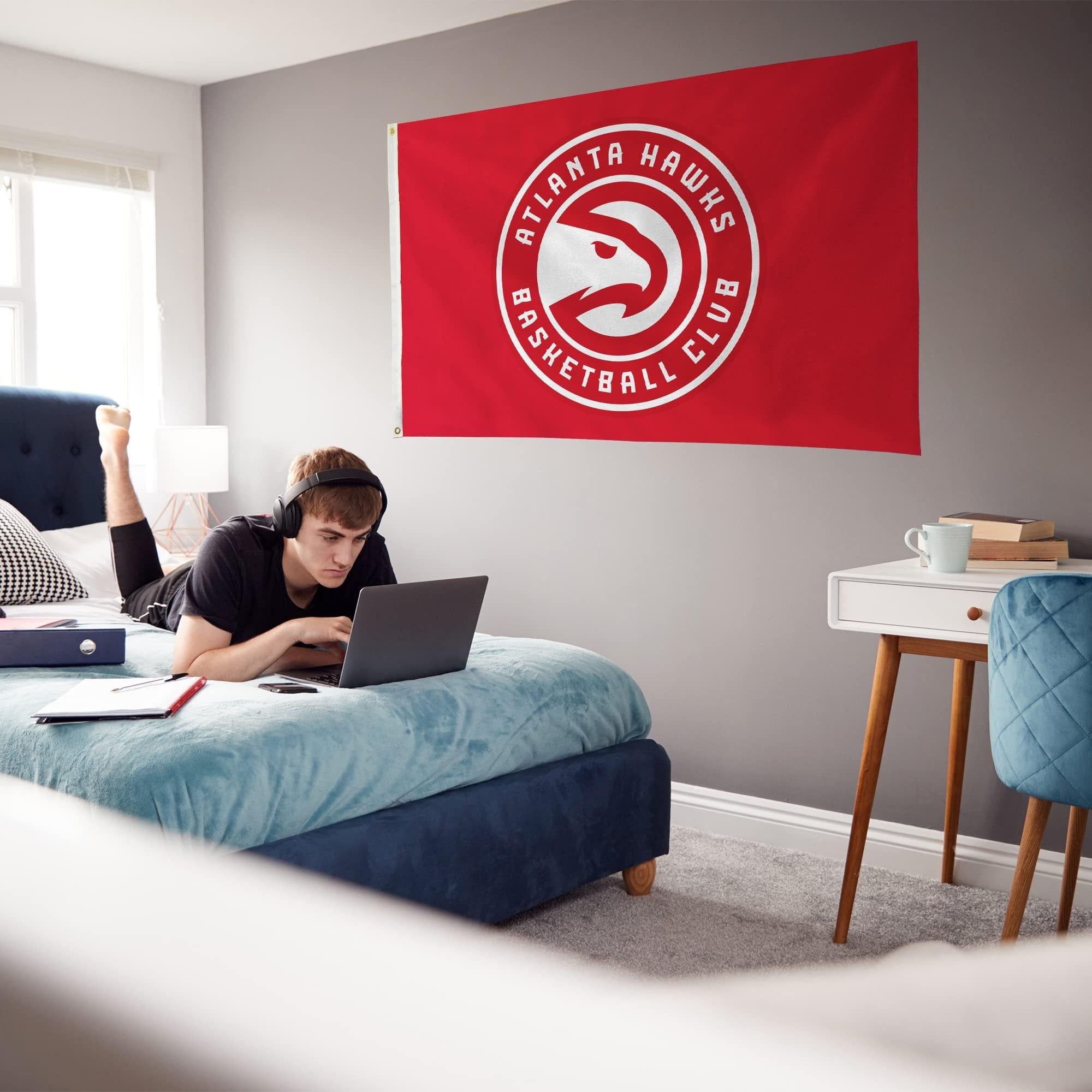 Atlanta Hawks Premium 3x5 Feet Flag Banner, Logo Design, Metal Grommets, Outdoor Use, Single Sided 4