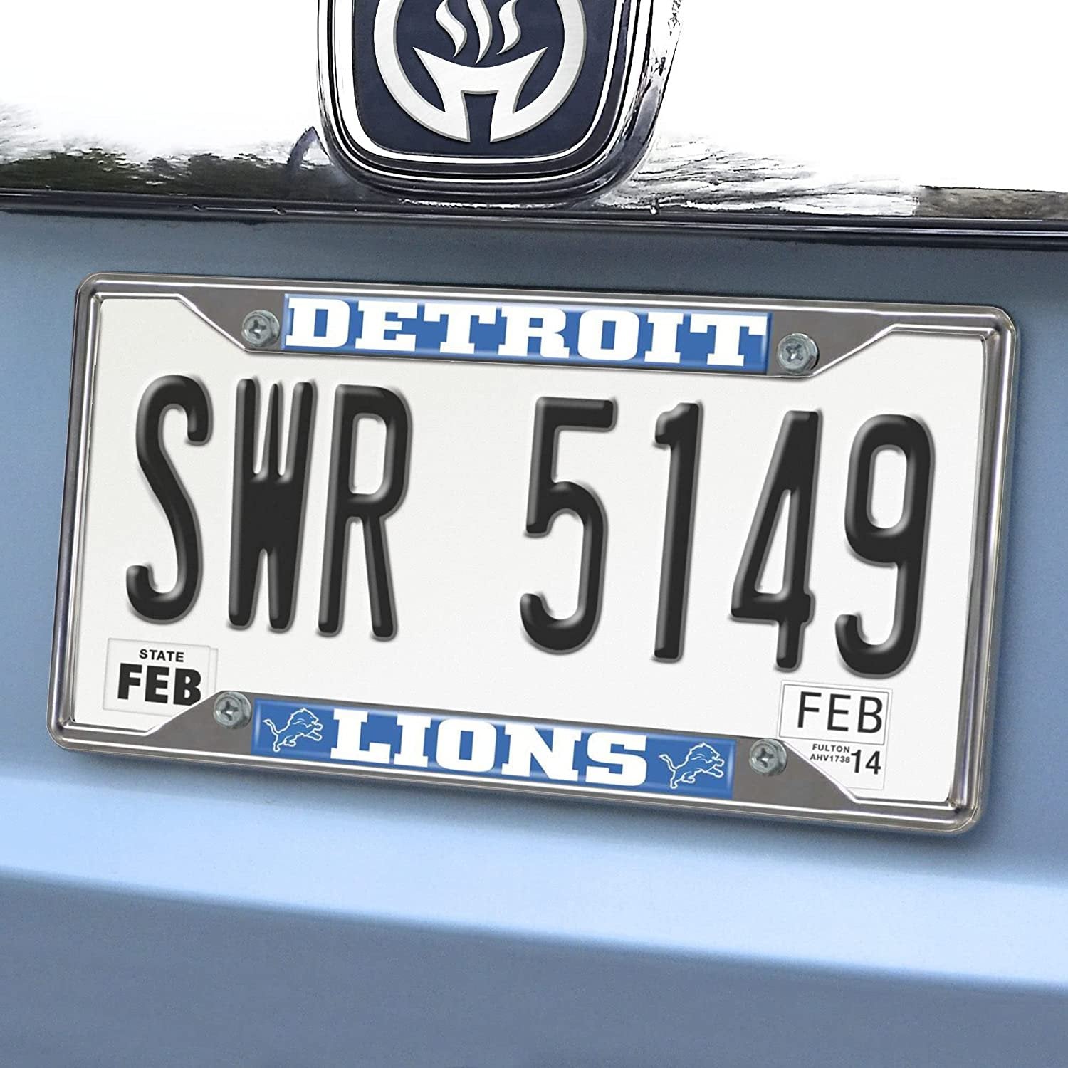 Detroit Lions Metal License Plate Frame Chrome Tag Cover 6x12 Inch 2