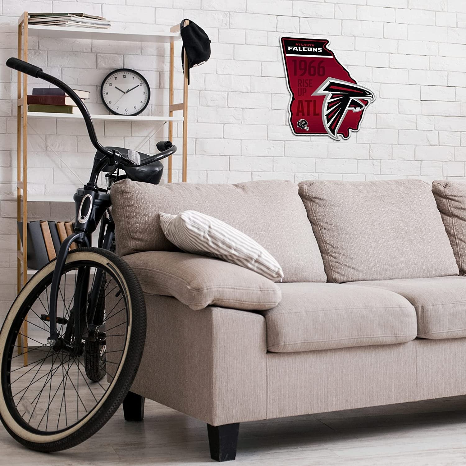 Atlanta Falcons Pennant State Shape 18 Inch Soft Felt
