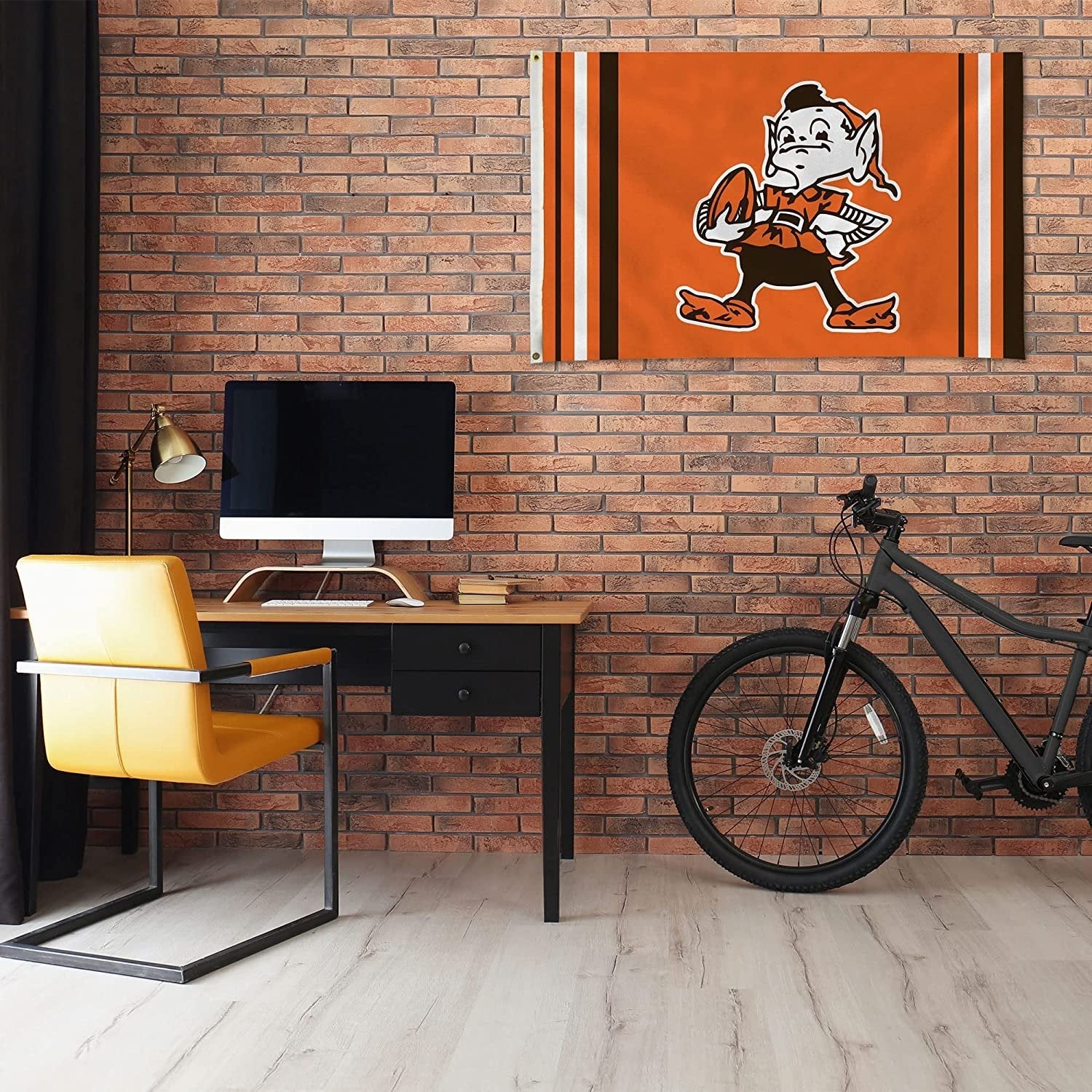 Cleveland Browns Premium 3x5 Feet Flag Banner, Retro Logo, Metal Grommets, Single Sided, Outdoor or Indoor Use 2