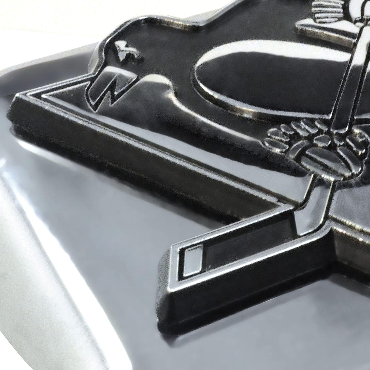 Dallas Mavericks Hitch Cover Solid Metal with Raised Chrome Metal Emblem 2" Square Type III 4