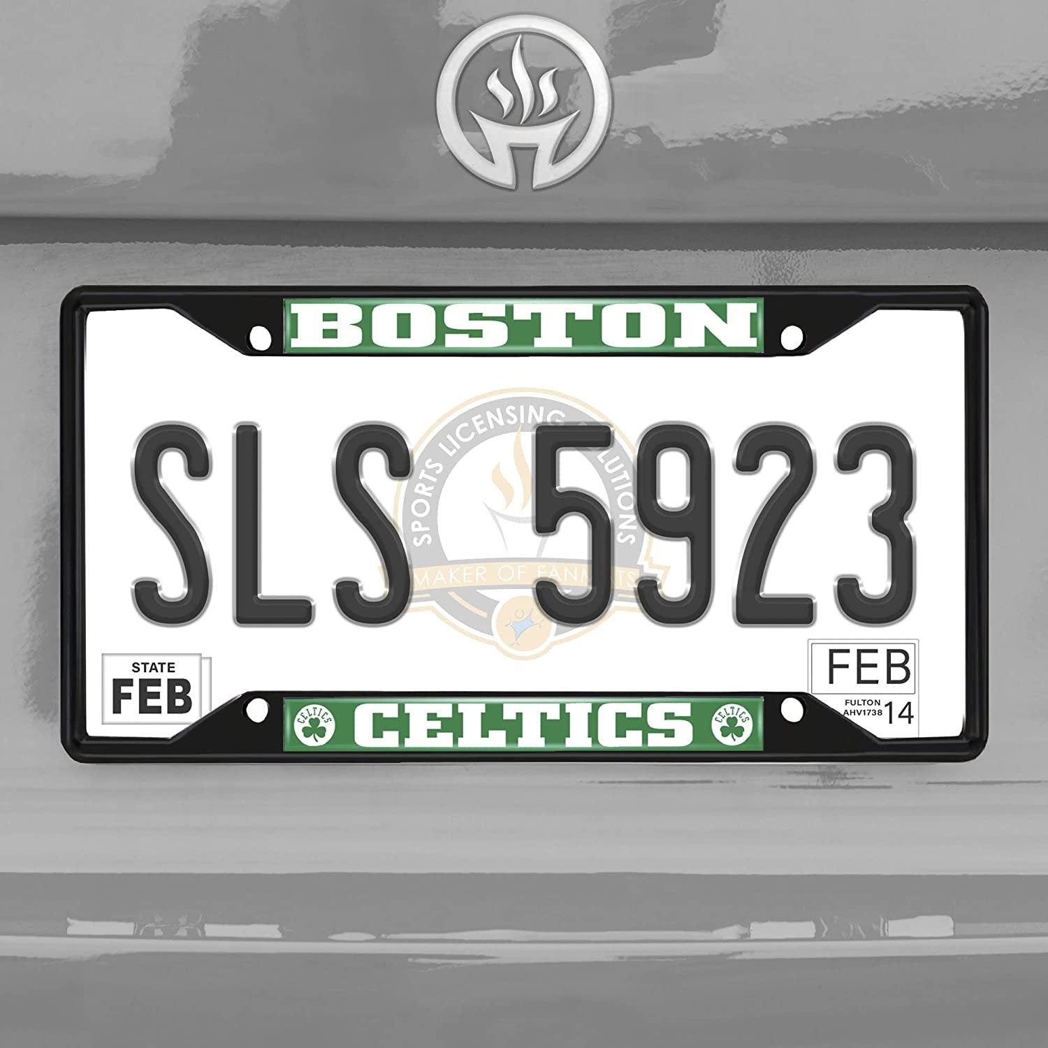 FANMATS 31326 Boston Celtics Metal License Plate Frame Black Finish