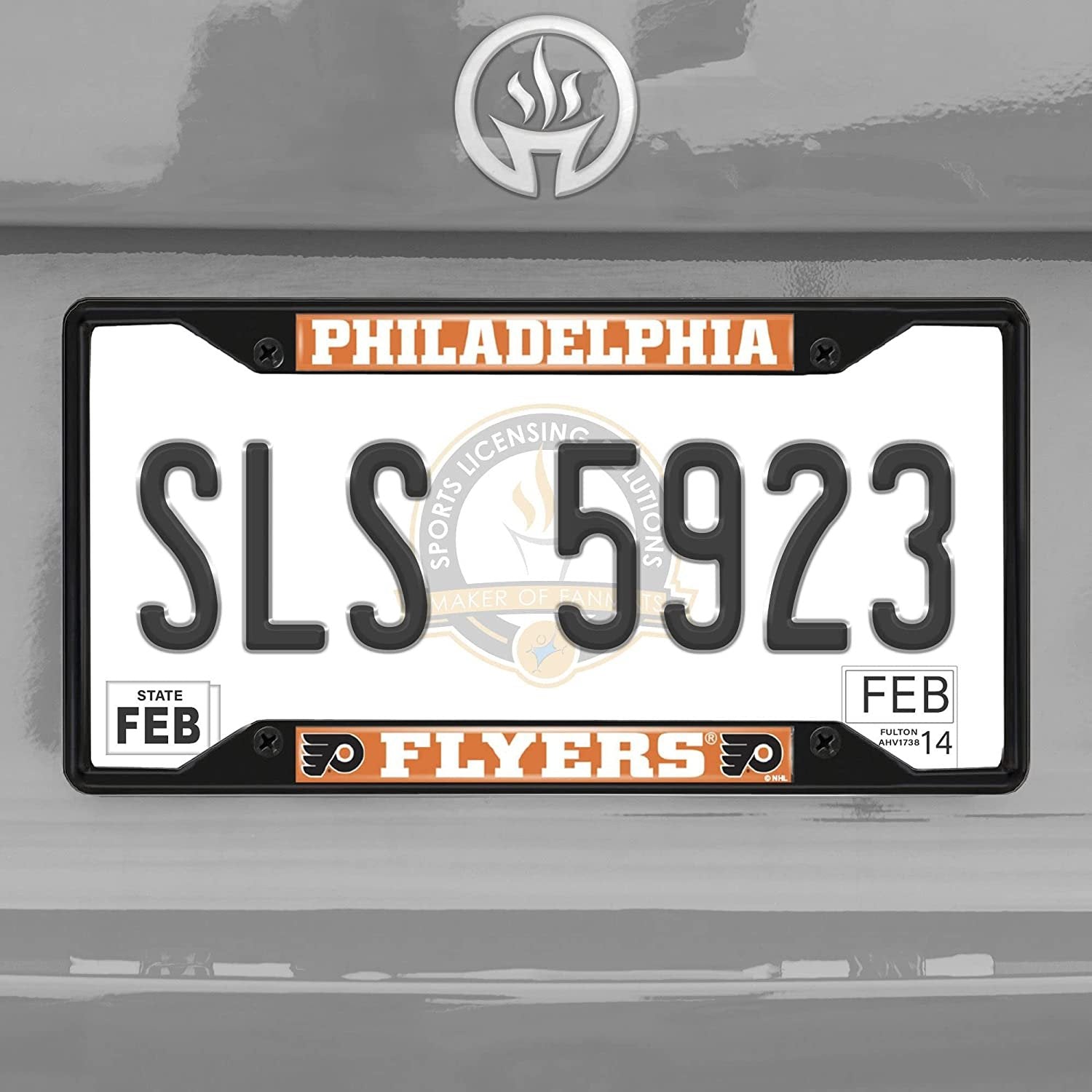 FANMATS 31388 Philadelphia Flyers Metal License Plate Frame Black Finish