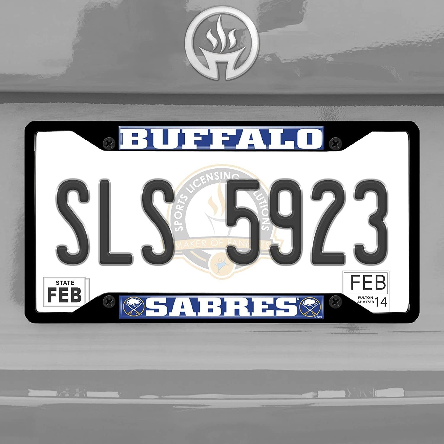 FANMATS 31379 Buffalo Sabres Metal License Plate Frame Black Finish