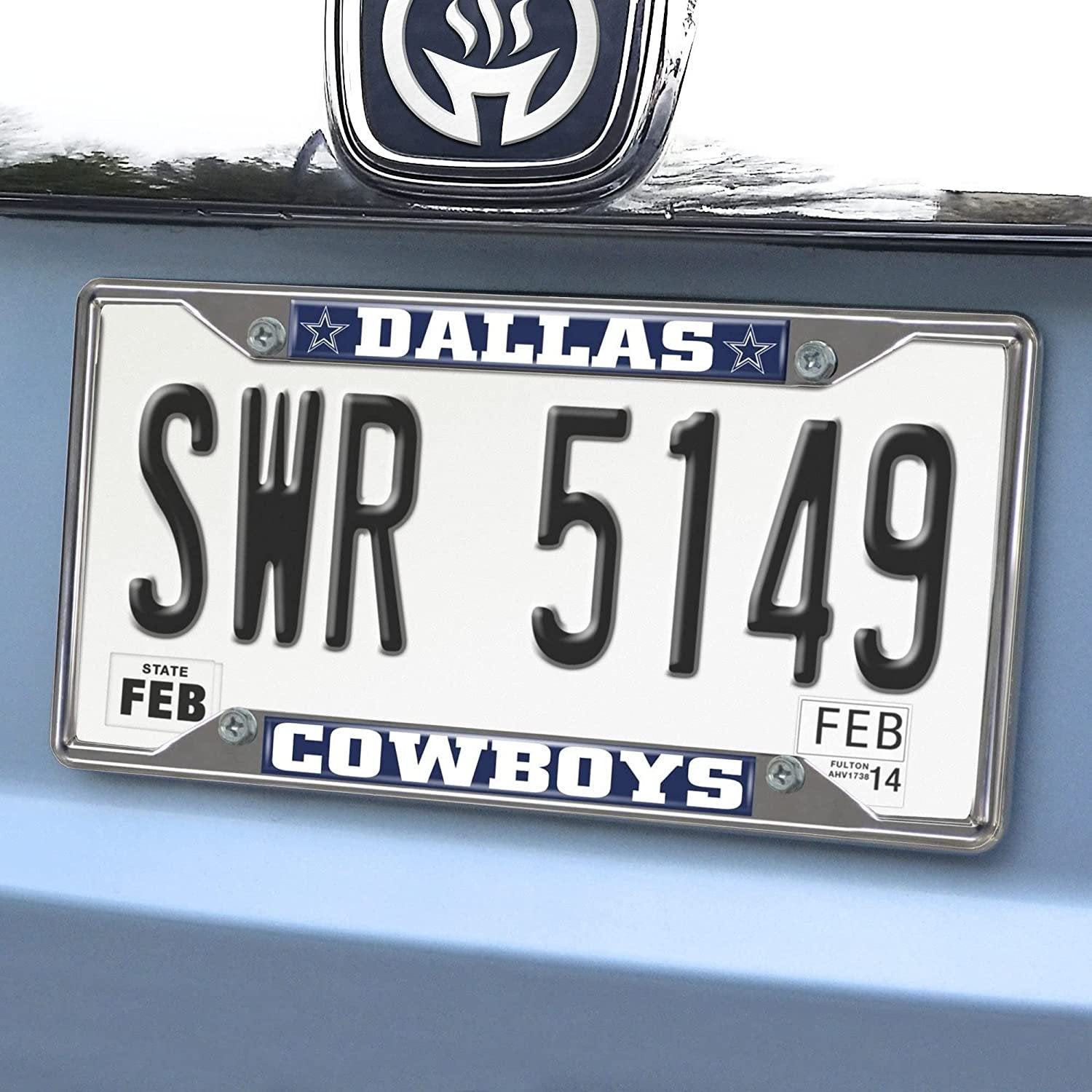 FANMATS 15033 Dallas Cowboys Chrome Metal License Plate Frame, Team Colors, 6.25in x 12.25in