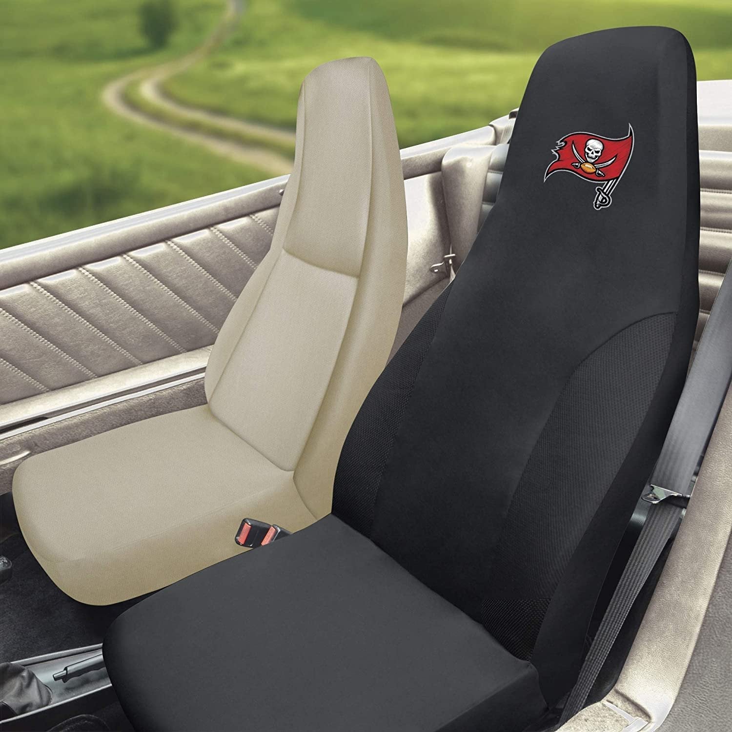 Fanmats - 15628 FANMATS NFL Tampa Bay Buccaneers Embroidered Seat Cover, Black, 20"x48"