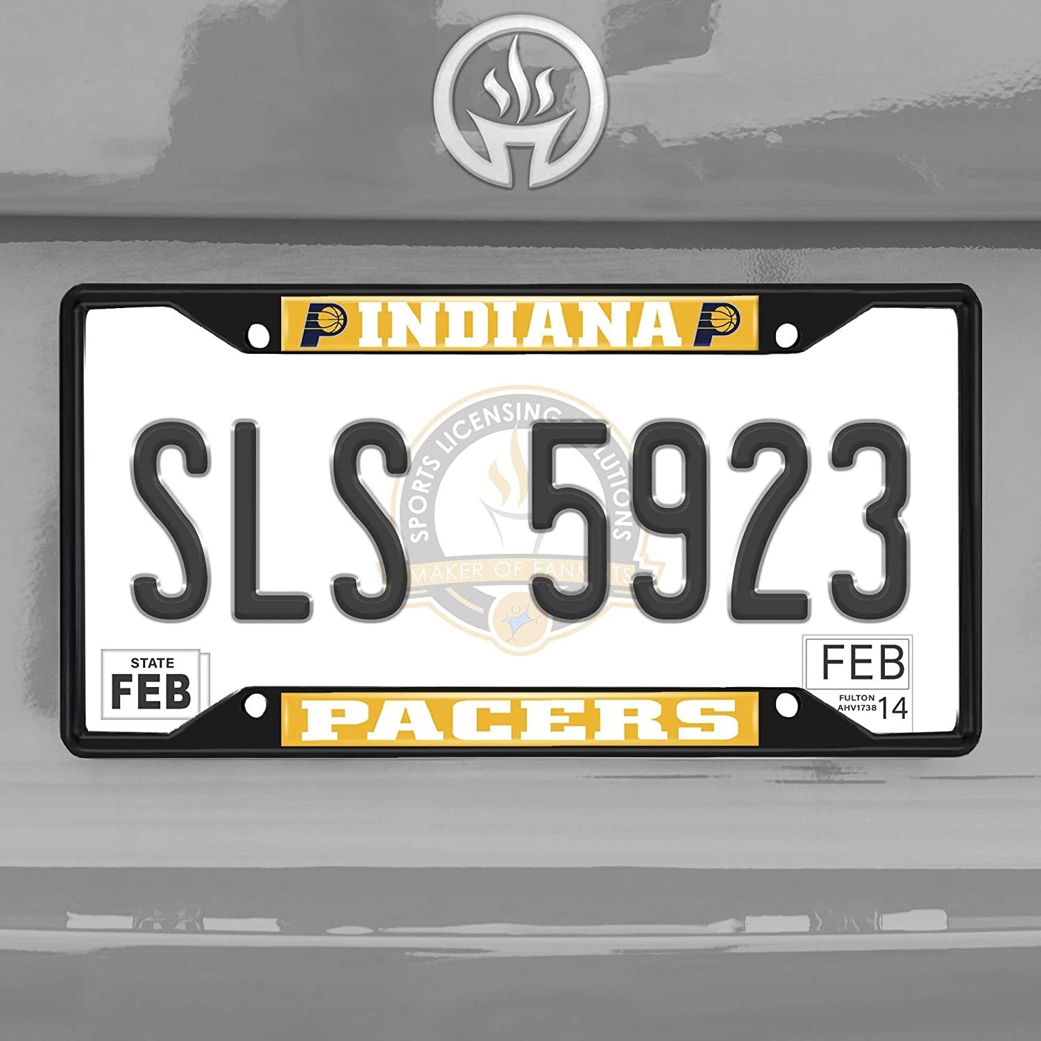 FANMATS 31332 Indiana Pacers Metal License Plate Frame Black Finish