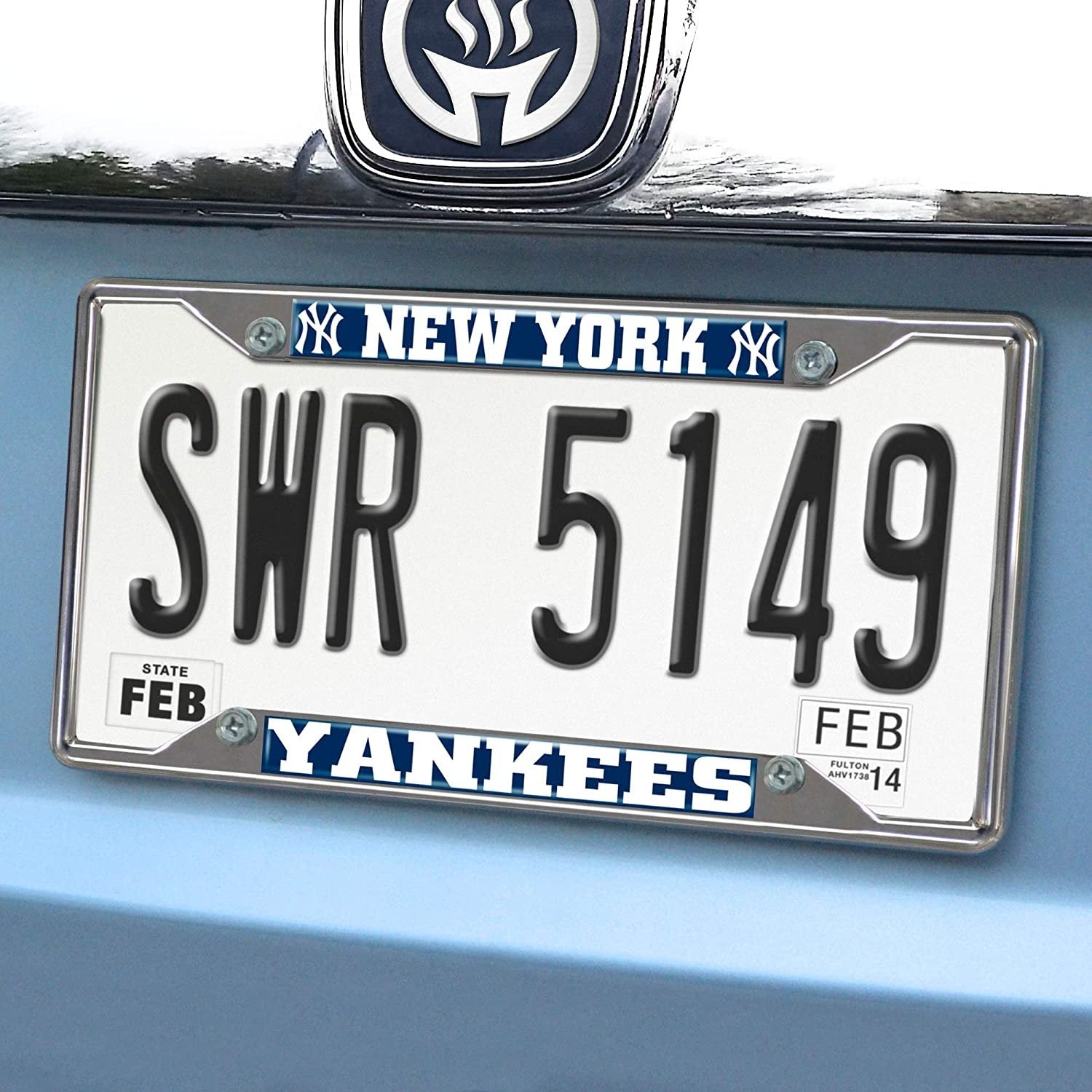 New York Yankees Metal License Plate Frame Tag Cover Chrome 6x12 Inch 2