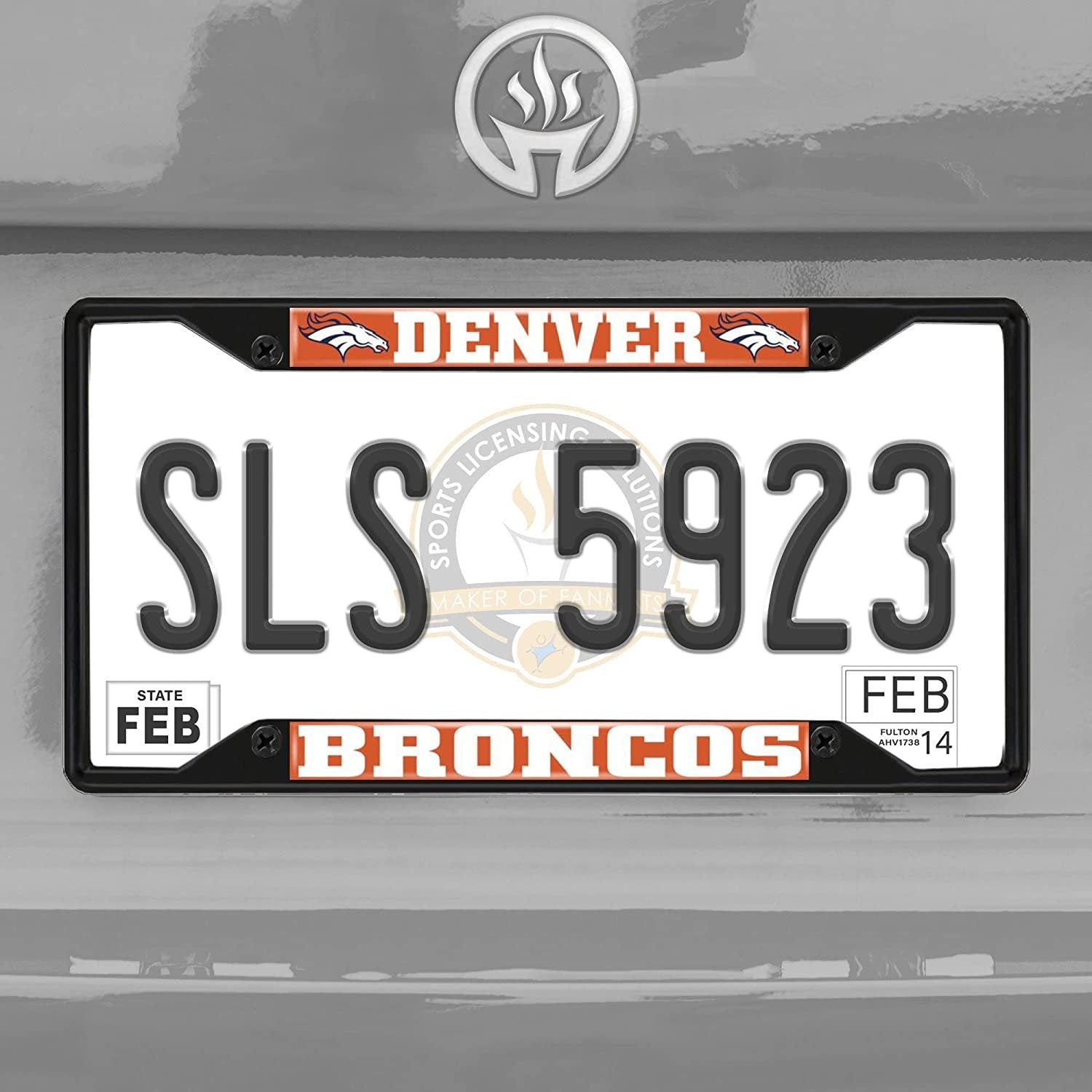 FANMATS 31352 Denver Broncos Metal License Plate Frame Black Finish