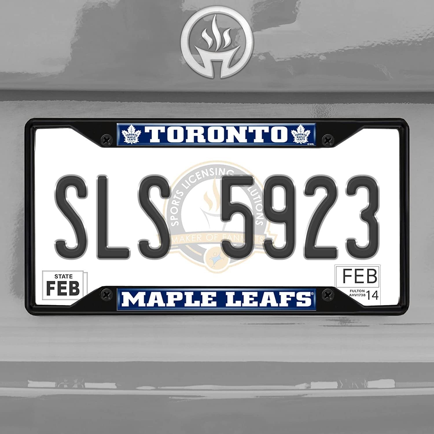 FANMATS 31393 Toronto Maple Leafs Metal License Plate Frame Black Finish