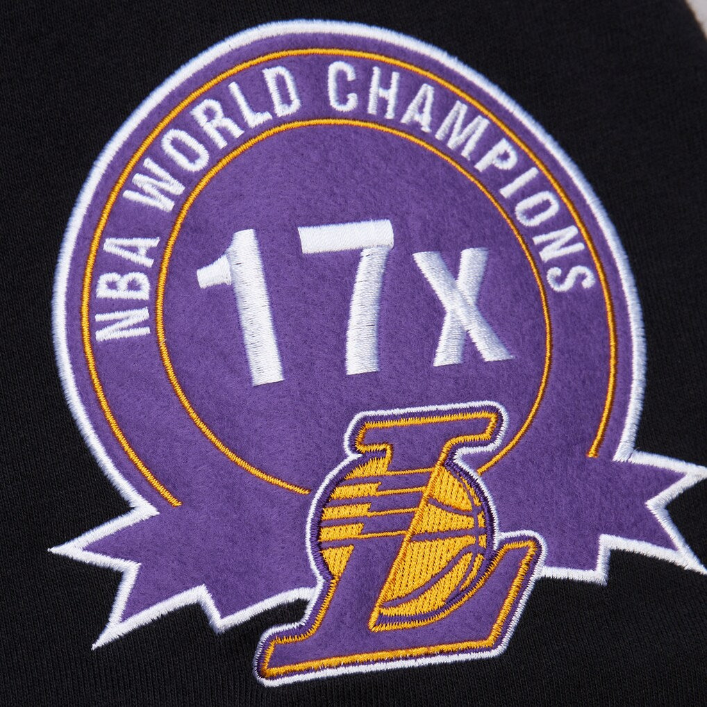 Los Angeles Lakers - Black Double Clutch Vintage Logo T-Shirt 6