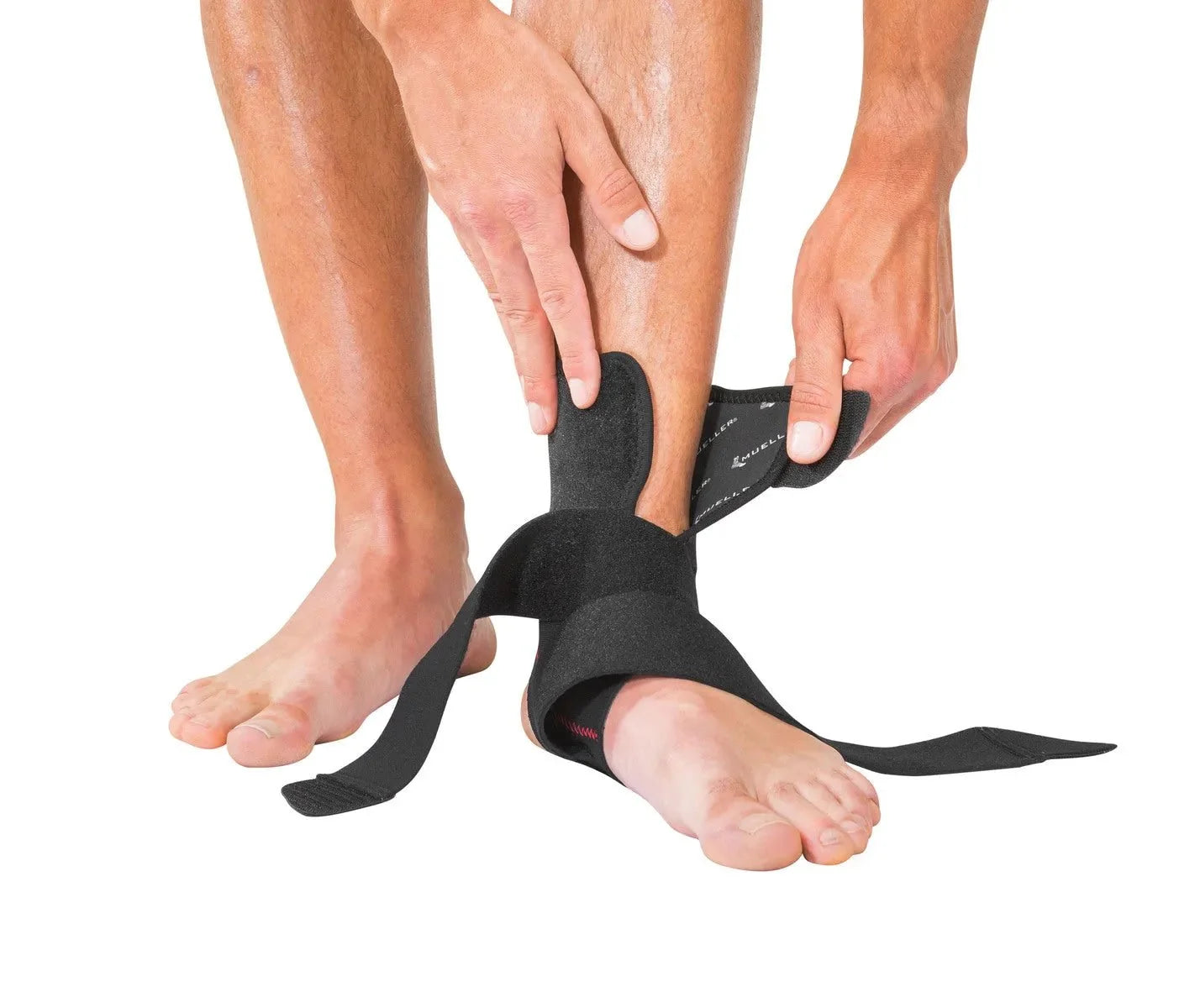 Mueller Sport Care Adjustable Ankle Support 2