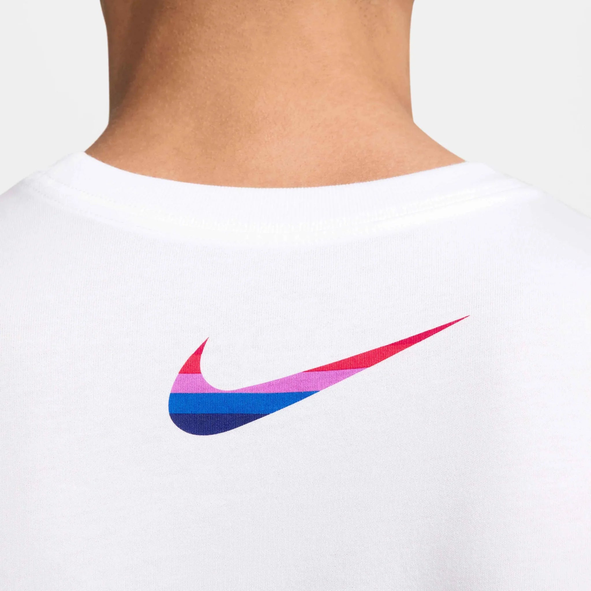 Nike 2024-25 England Men's Club Essential Tee 4