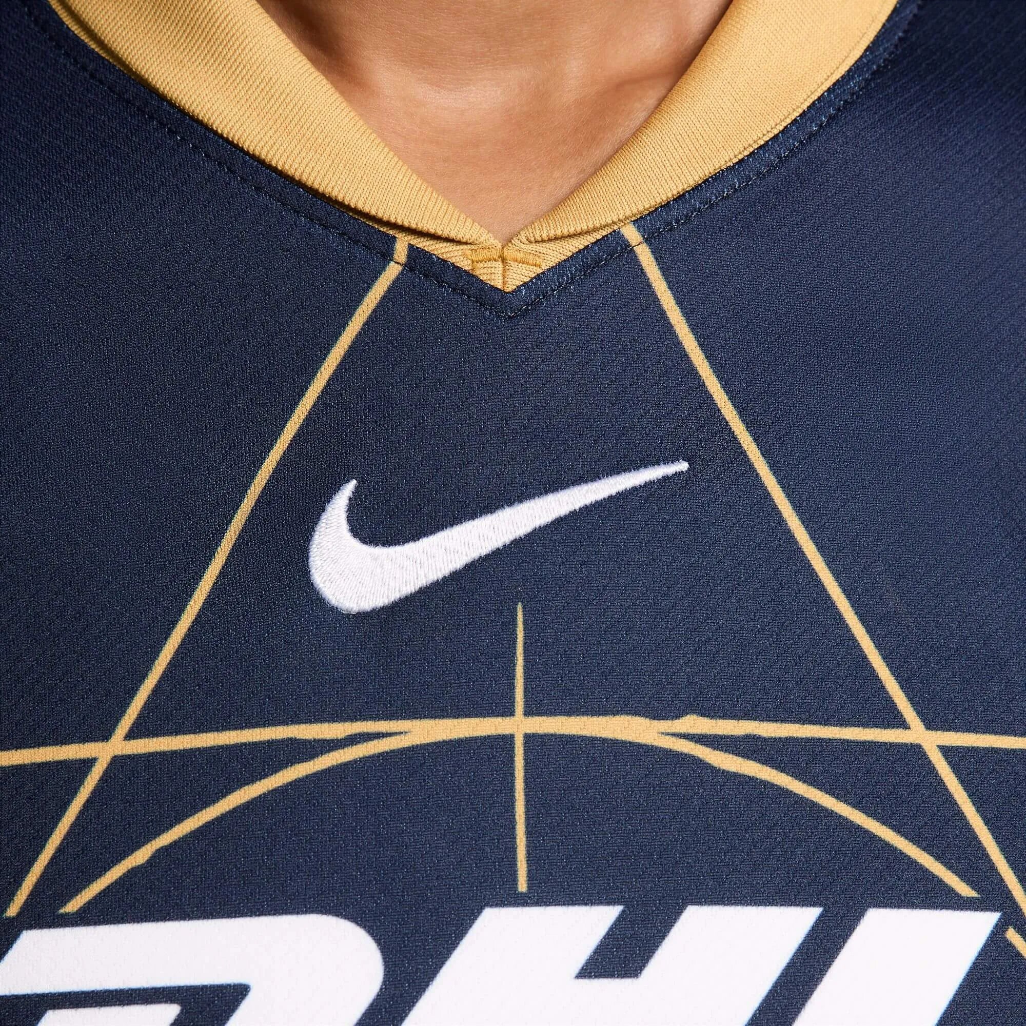 Nike 2024-25 Pumas Women's Stadium Away Jersey 3
