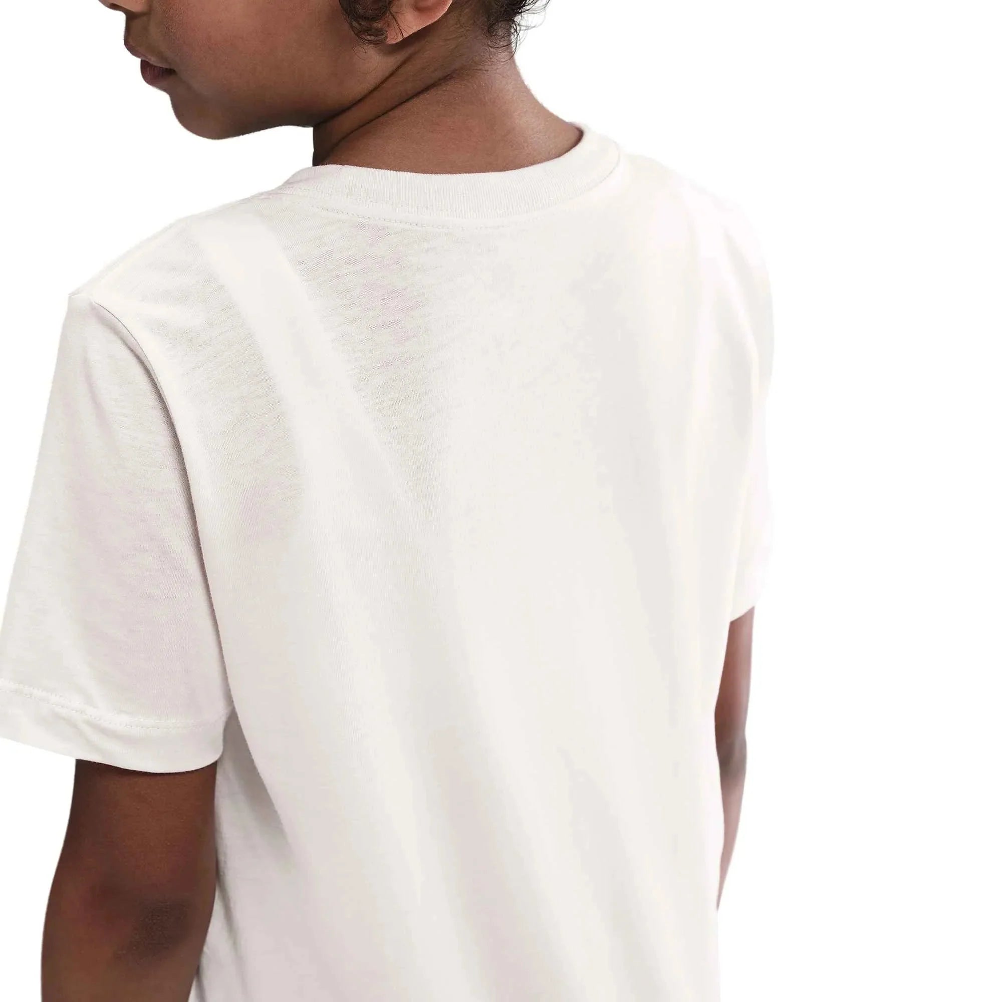 Nike 2025-26 Chelsea Youth Lion Tee 5