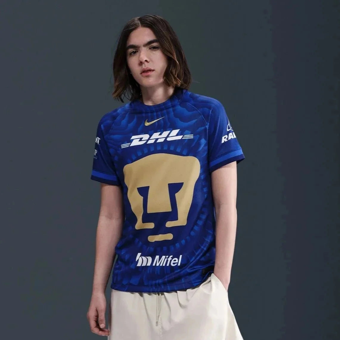 Nike 2025-26 Pumas Women's Stadium Away Soccer Jersey 1