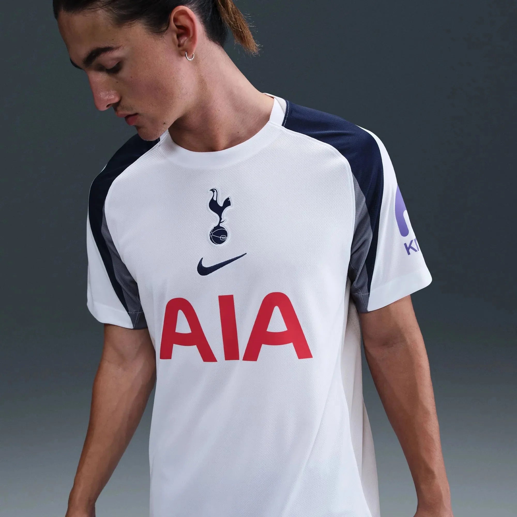 Nike 2025-26 Tottenham Men's Stadium Home Soccer Jersey 5