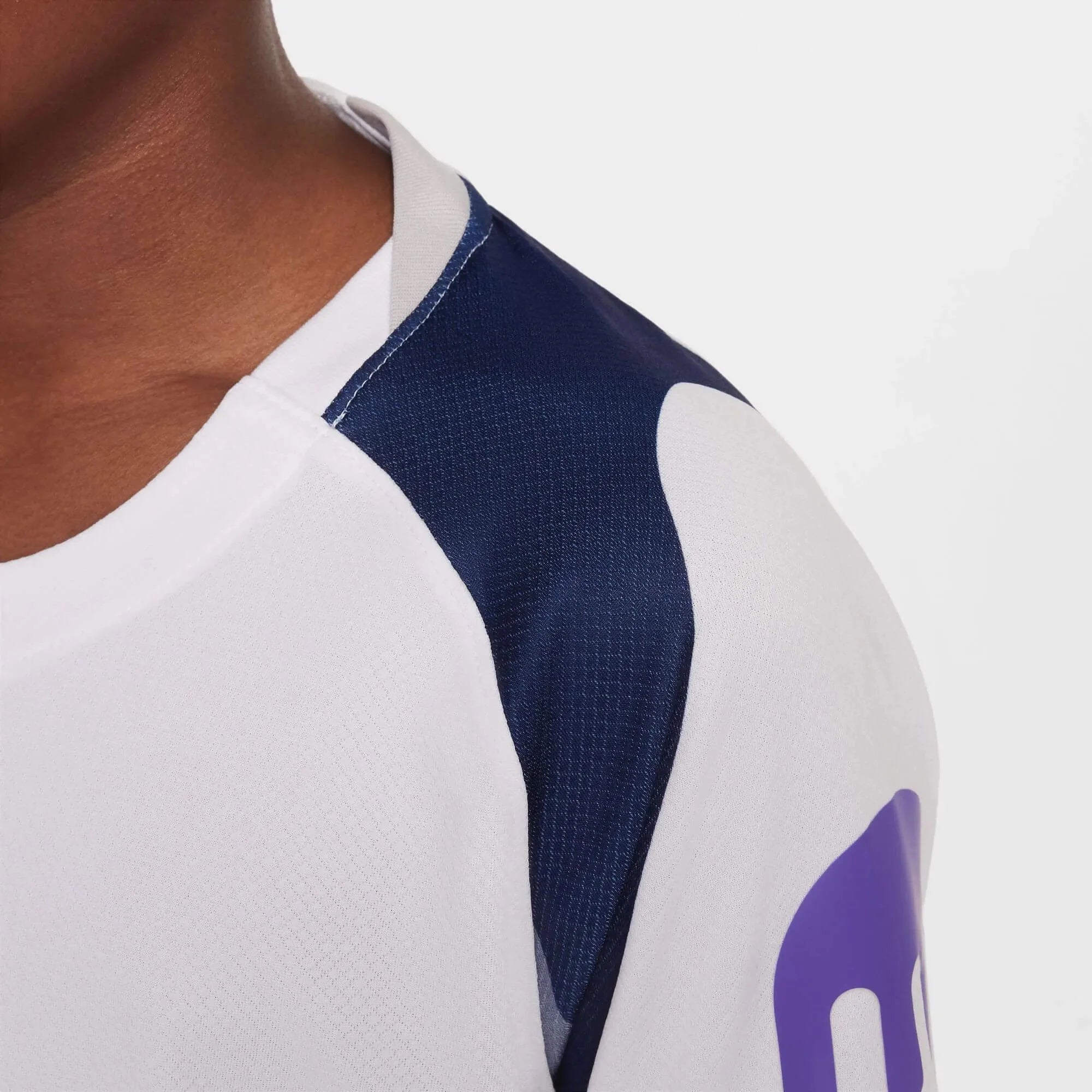 Nike 2025-26 Tottenham Youth Stadium Home Soccer Jersey 6