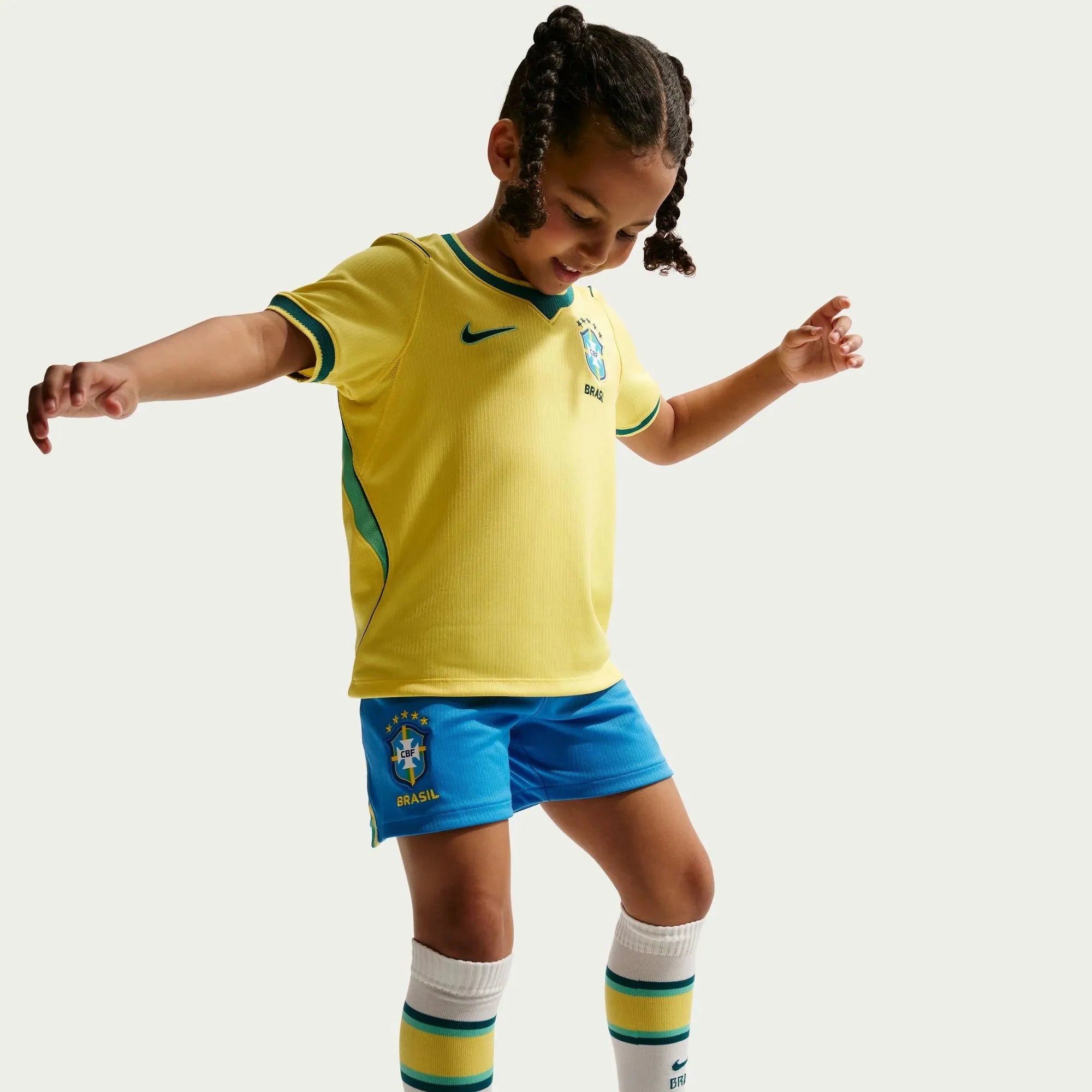 Nike 2026 Brazil Little Kids' Stadium Home Kit 5