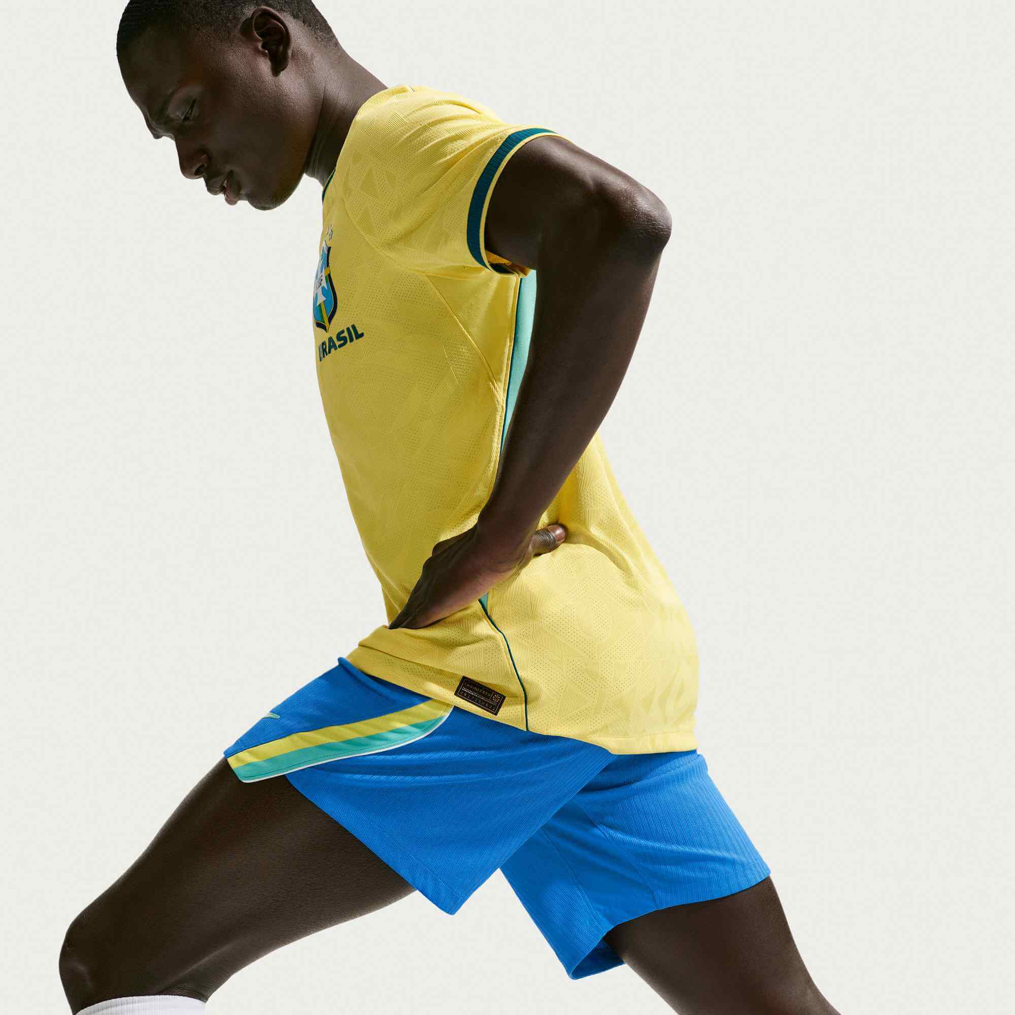 Nike 2026 Brazil Men's Authentic Home Shorts 3