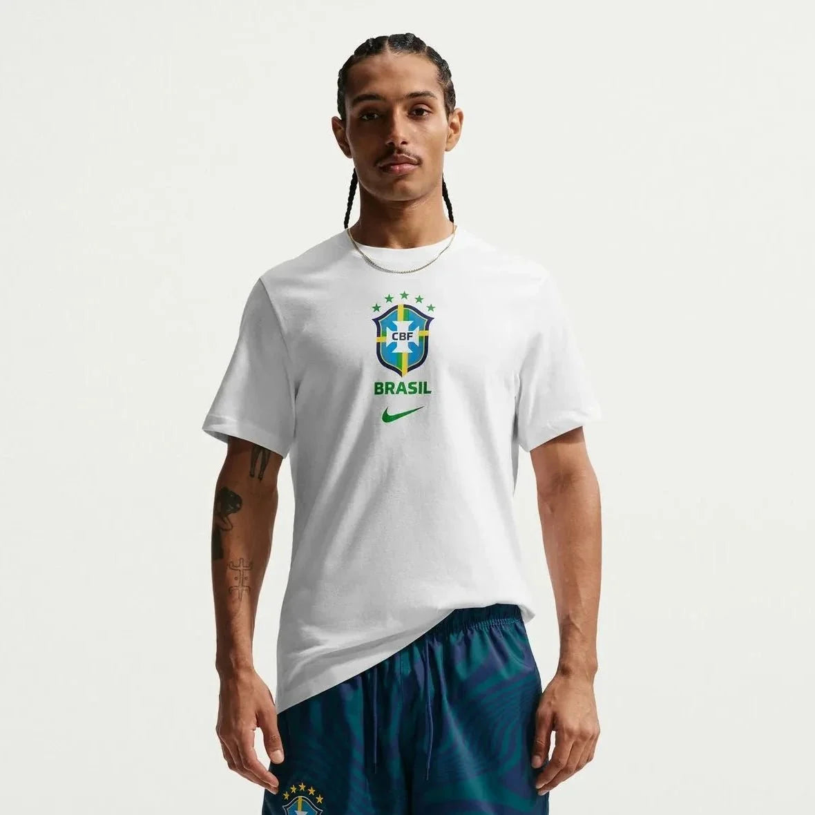 Nike 2026 Brazil Men's Crest Tee 1