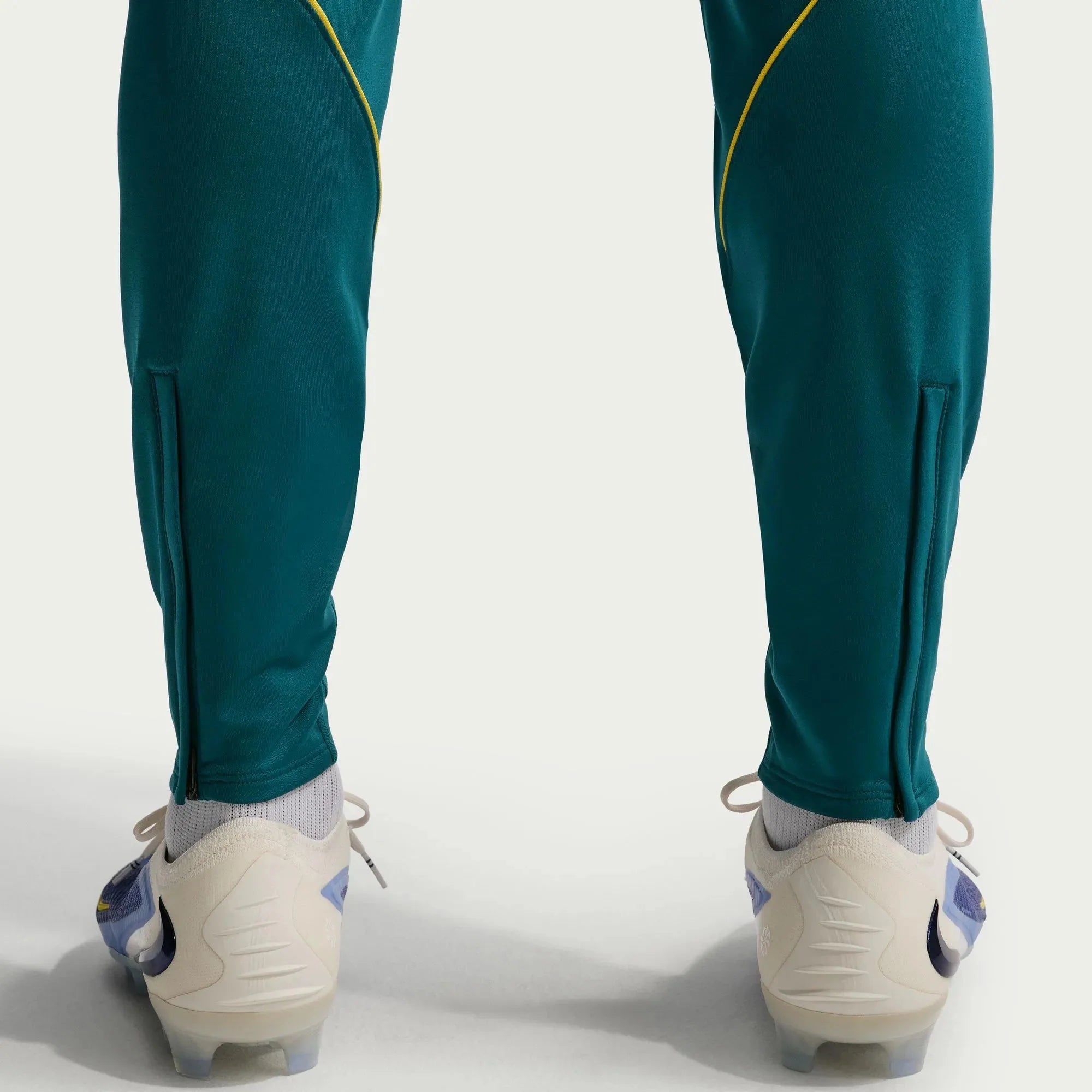 Nike 2026 Brazil Men's Strike KPZ Pants 6