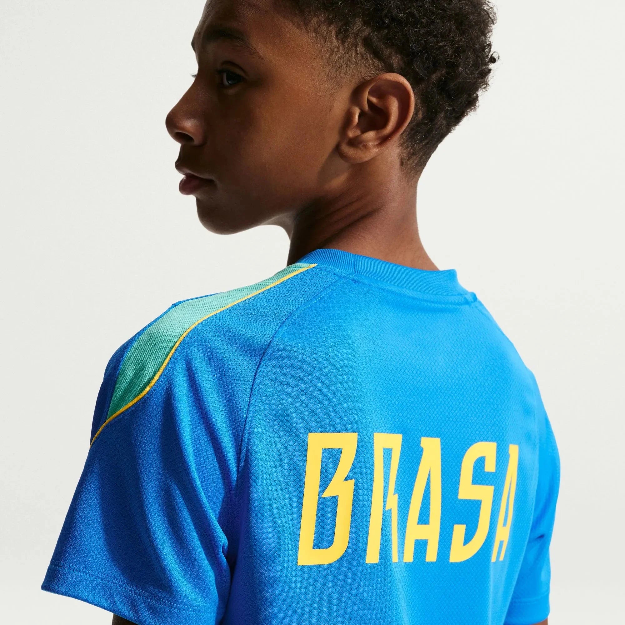 Nike 2026 Brazil Youth Strike Top 5