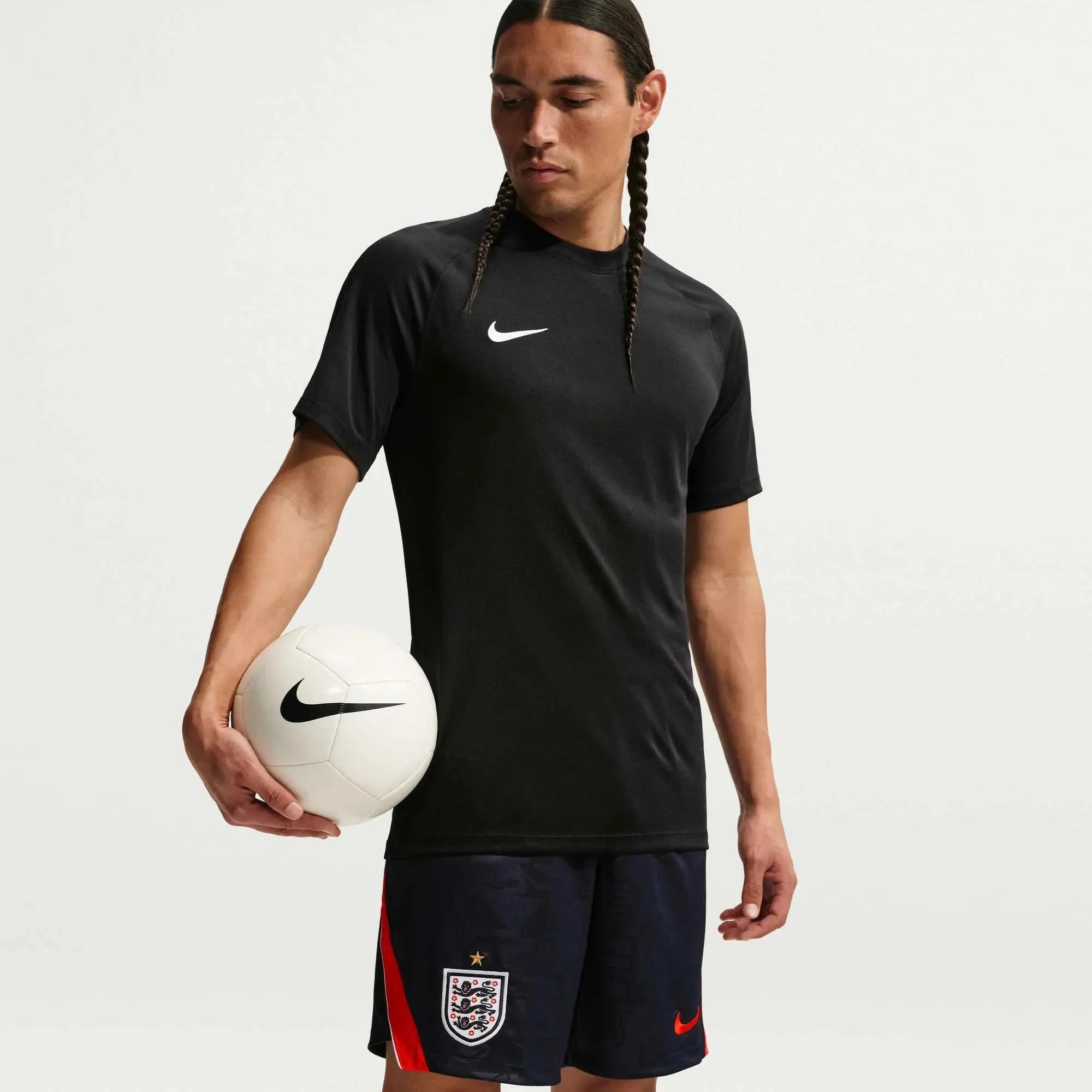 Nike 2026 England Men's Stadium Away Shorts 3