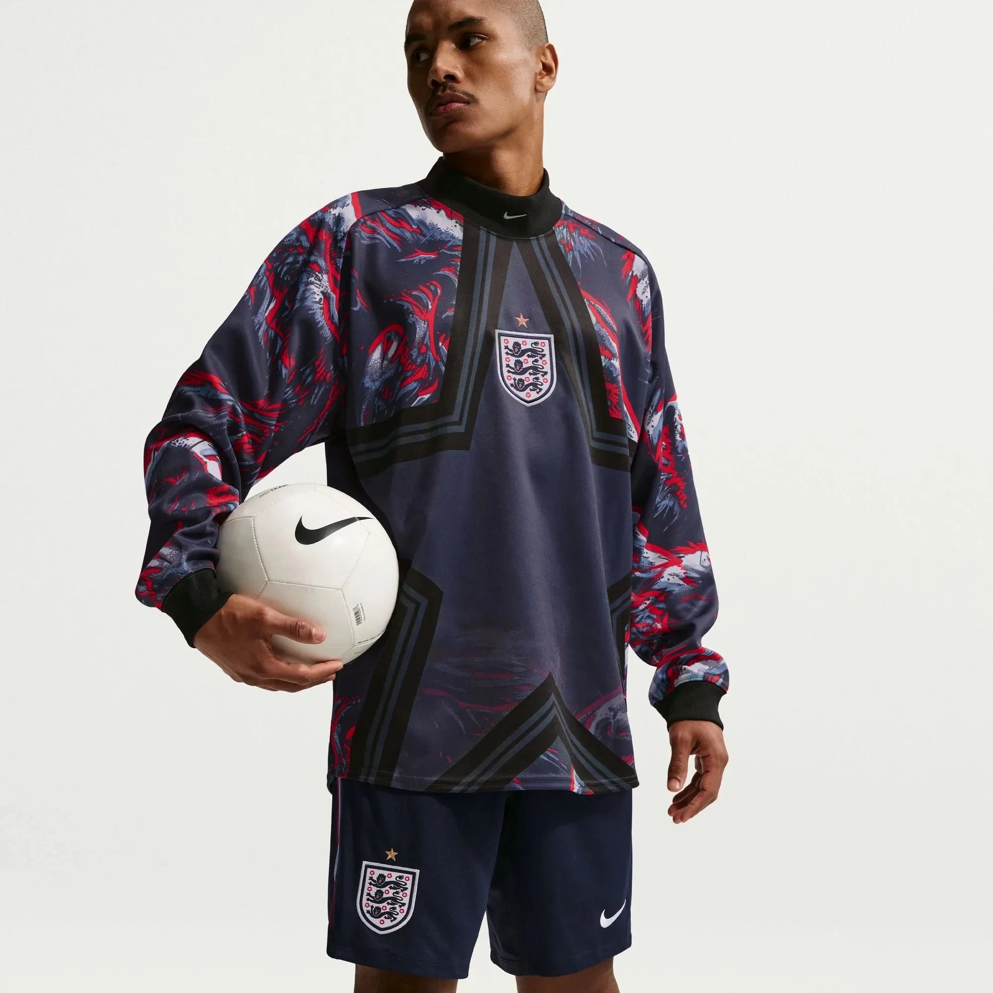 Nike 2026 England Men's Strike KZ Shorts 3