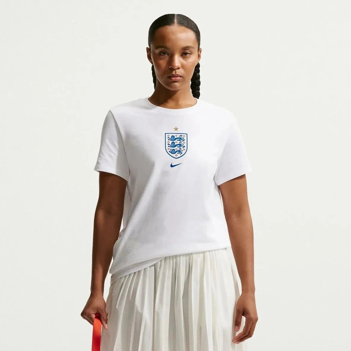 Nike 2026 England Women's Crest Tee 1