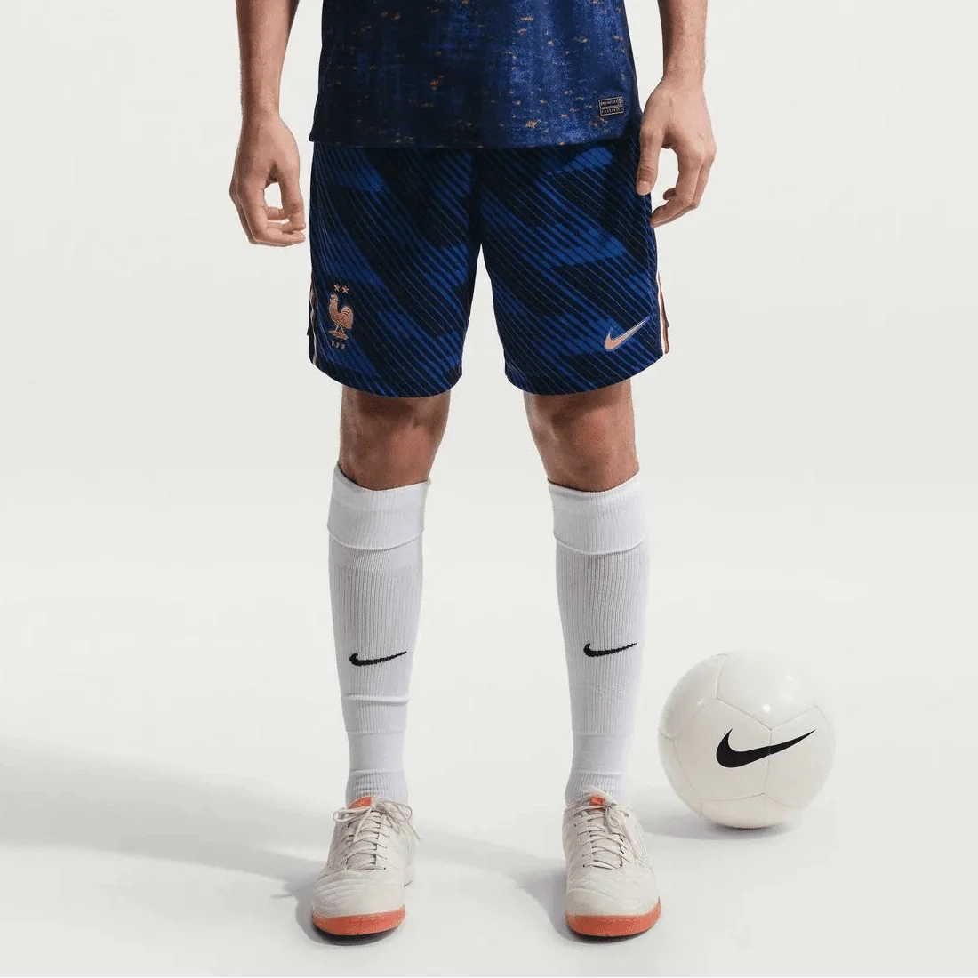 Nike 2026 France Men's Stadium Home Shorts 1