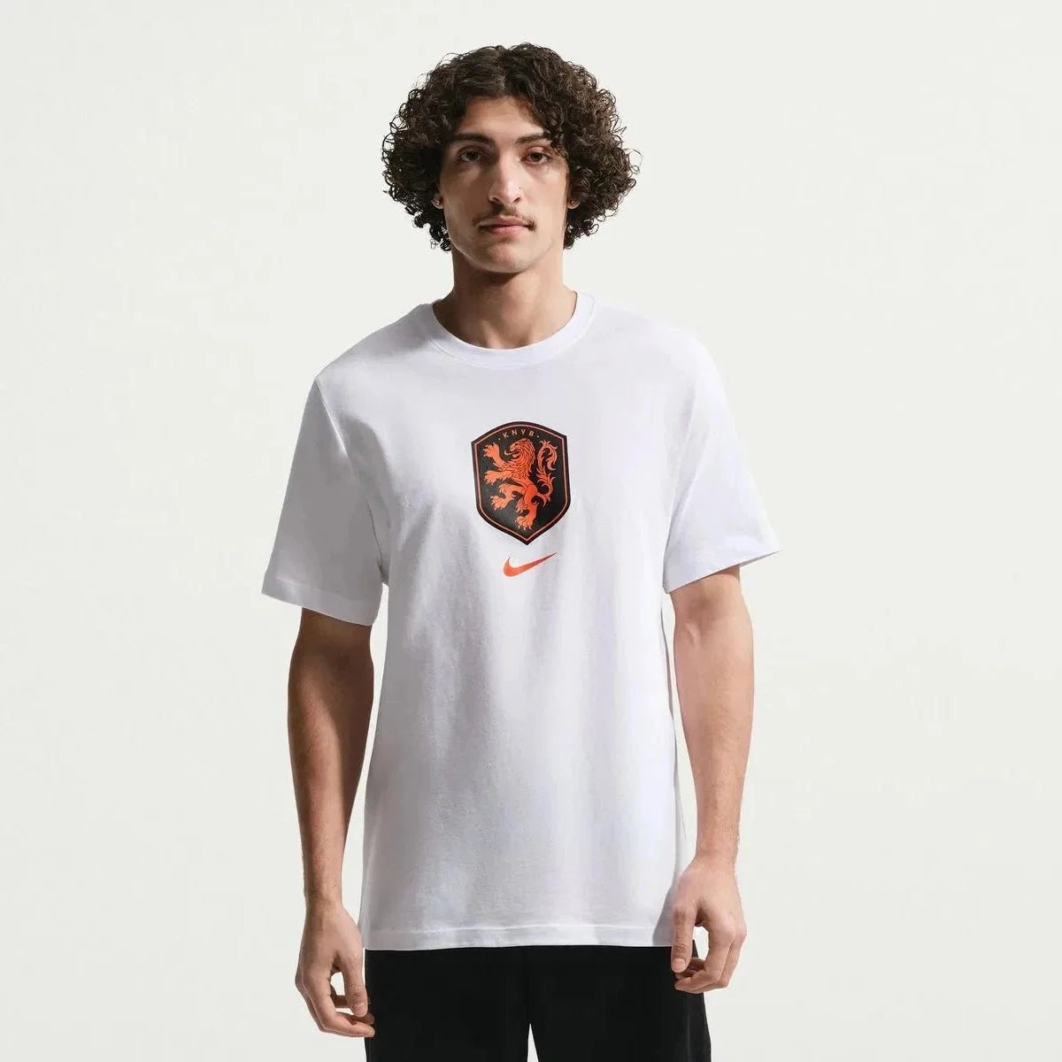 Nike 2026 Netherlands Men's Crest Tee 1