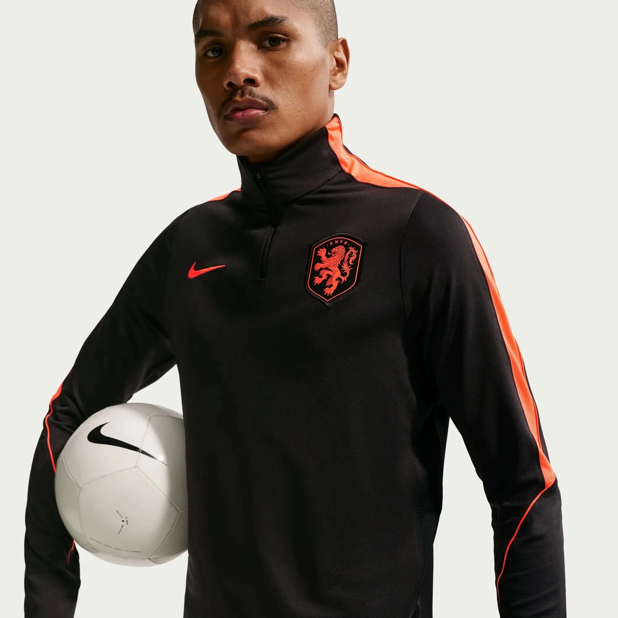 Nike 2026 Netherlands Men's Strike Drill Top 4