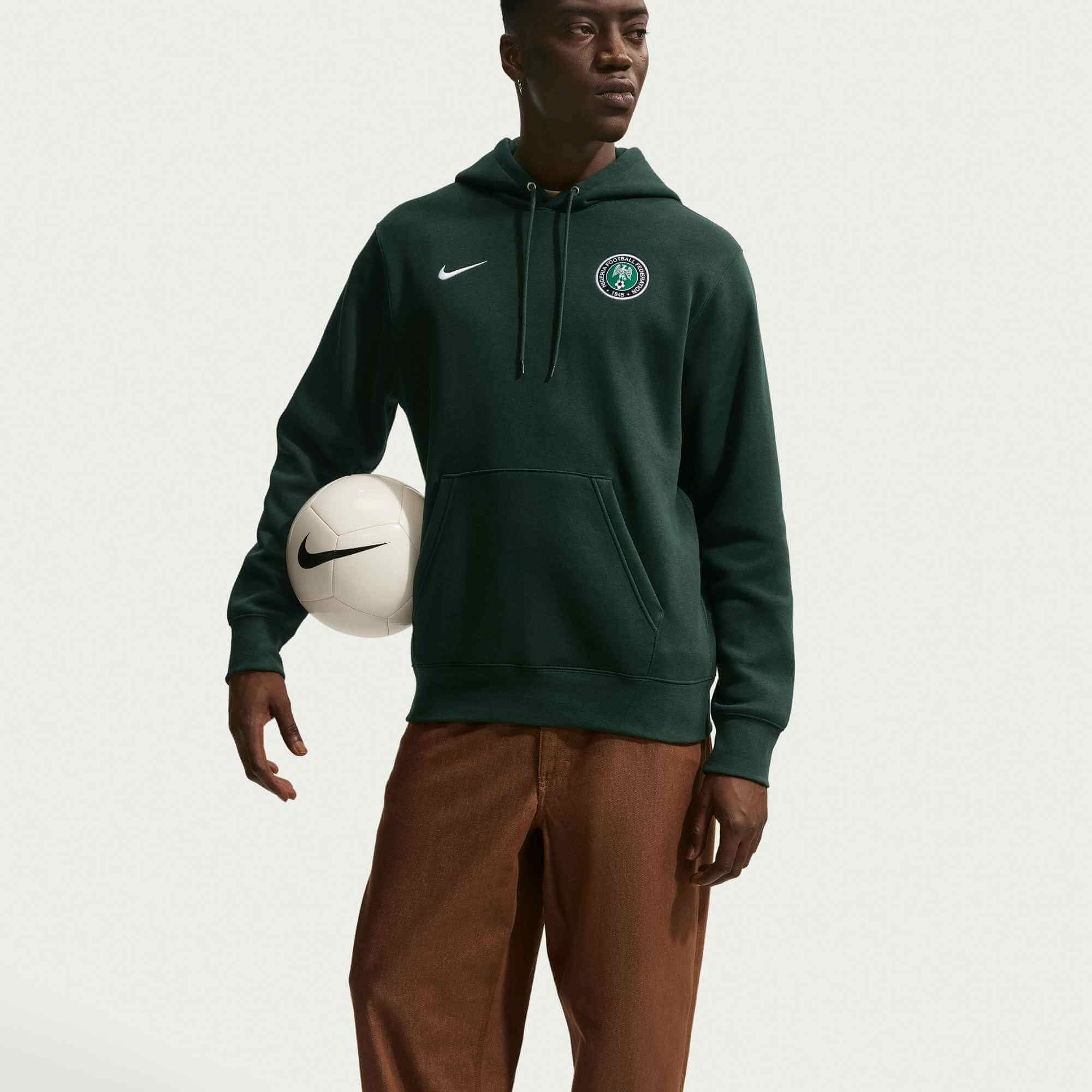 Nike 2026 Nigeria Men's Club Pullover Hoodie 3