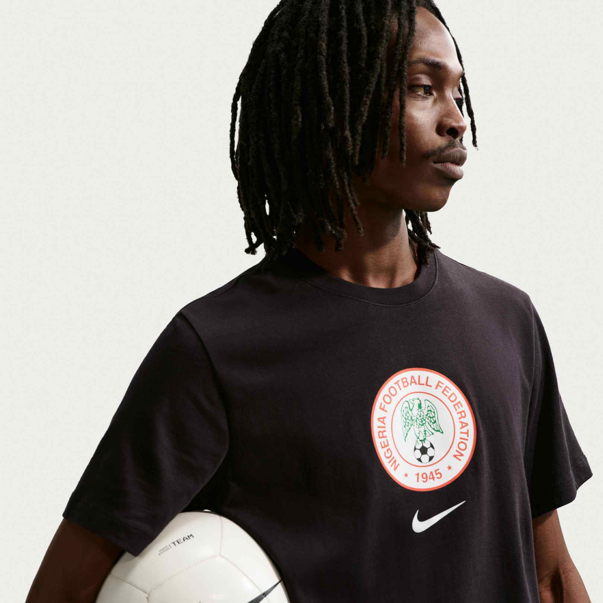 Nike 2026 Nigeria Men's Crest Tee 4