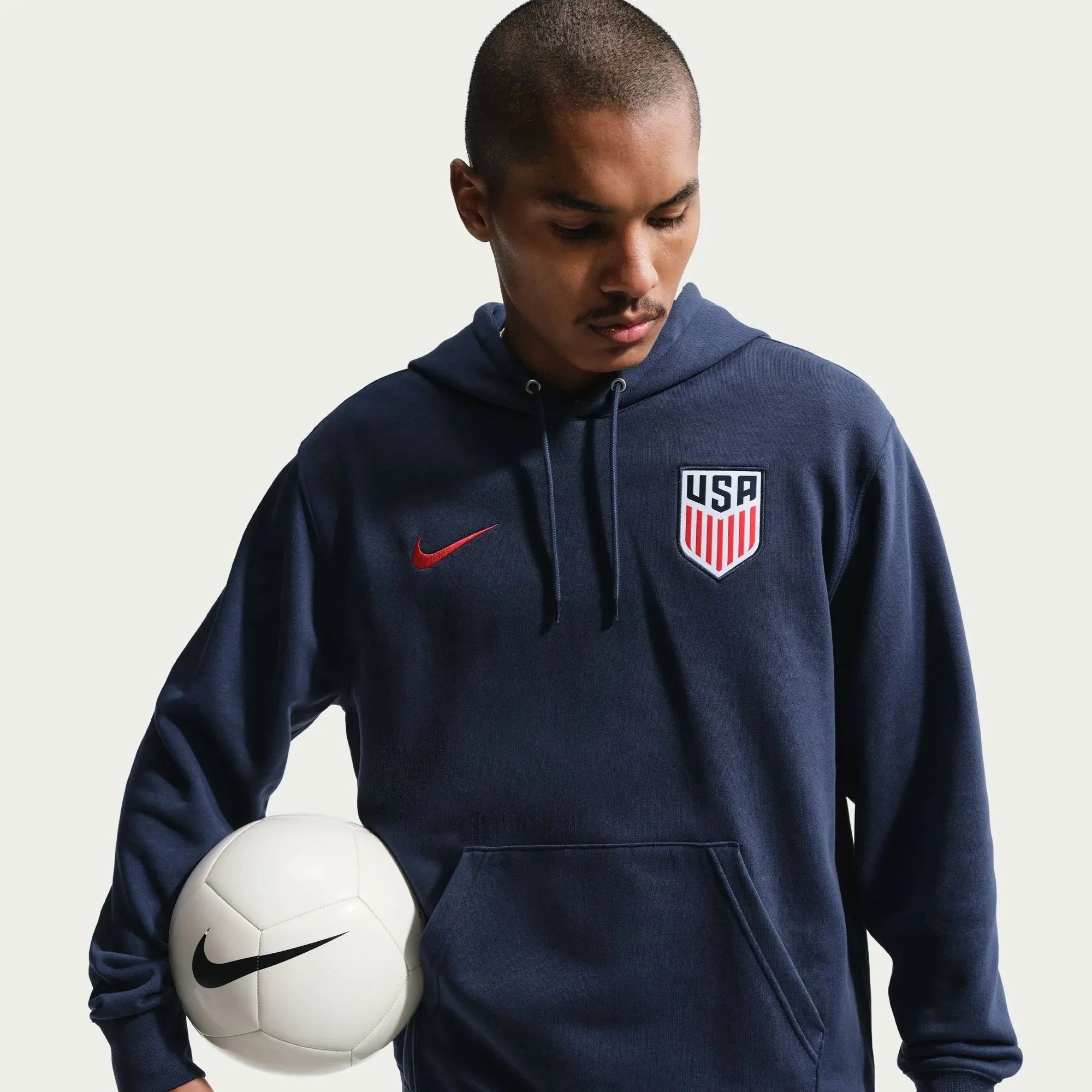 Nike 2026 USMNT Men's Club Fleece Pullover Hoodie 3