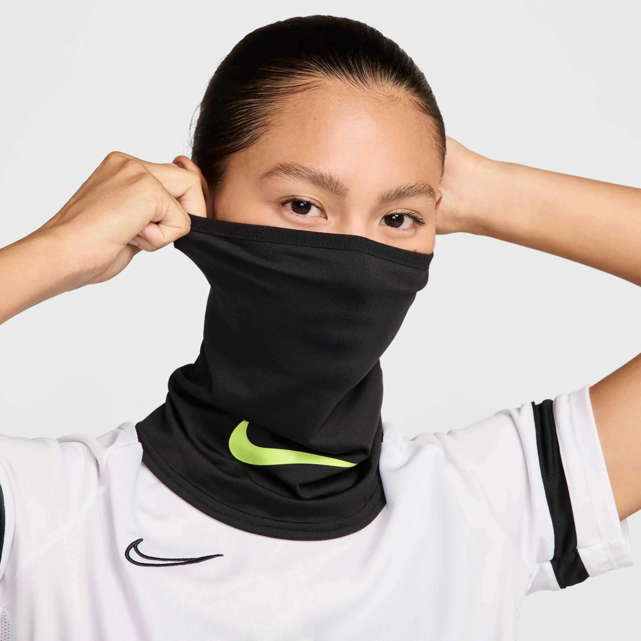Nike Academy Neck Warmer 1