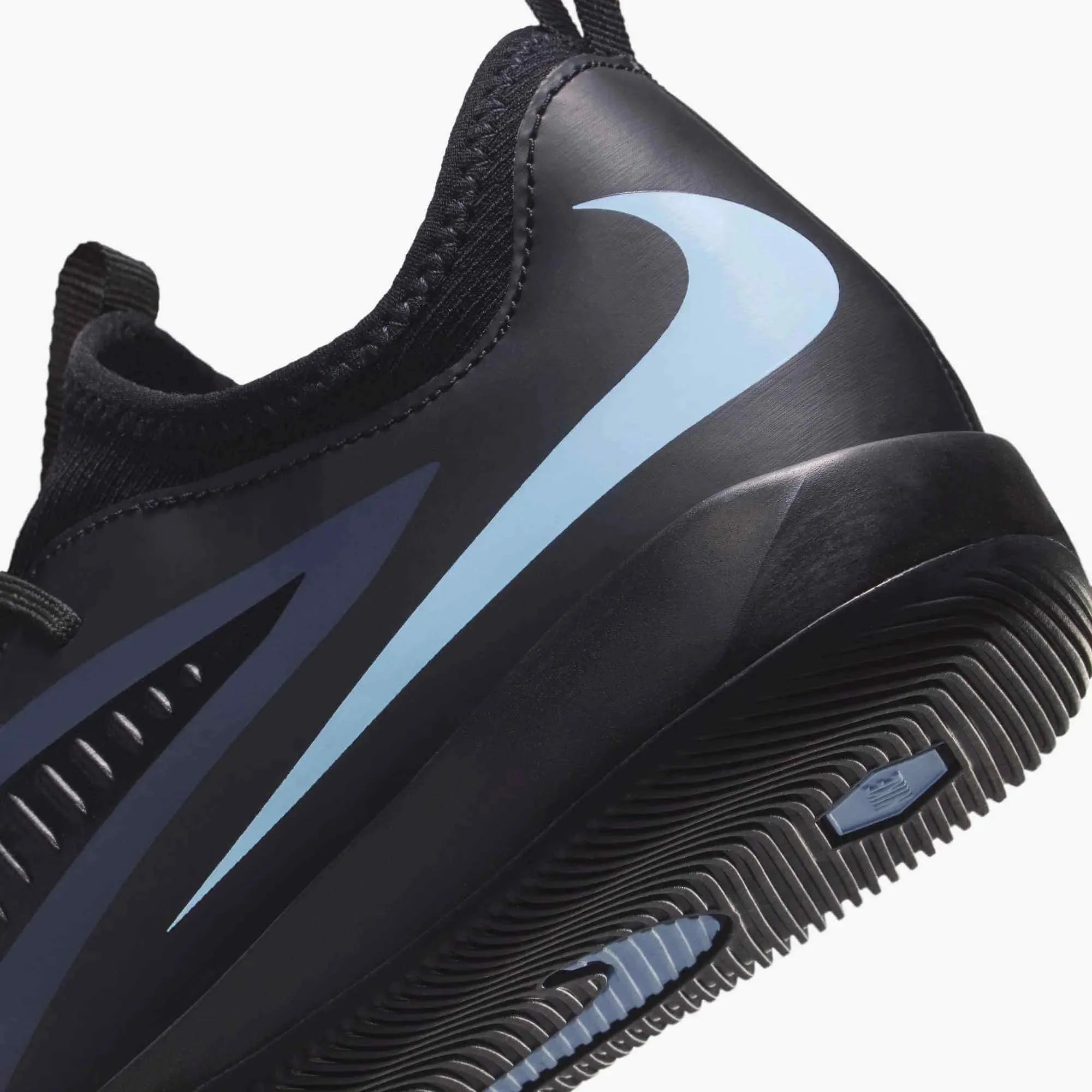 Nike Junior Phantom 6 Low Academy Indoor Soccer Shoes -  Shadow Pack (FA25) 8