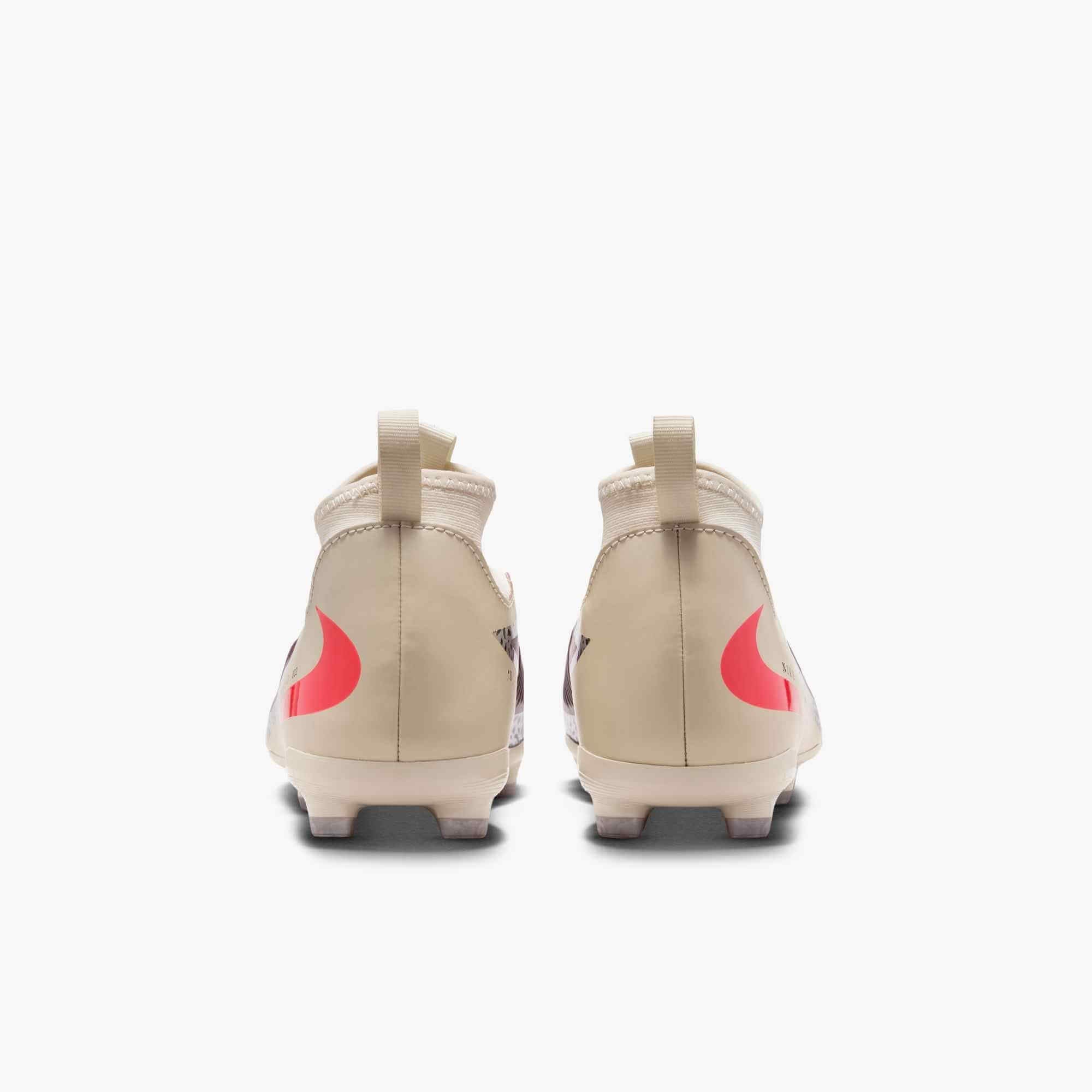 Nike Junior Phantom 6 High Academy NU3 Firm/Multi Ground Soccer Cleats - United NU3 Pack (SU26) 6