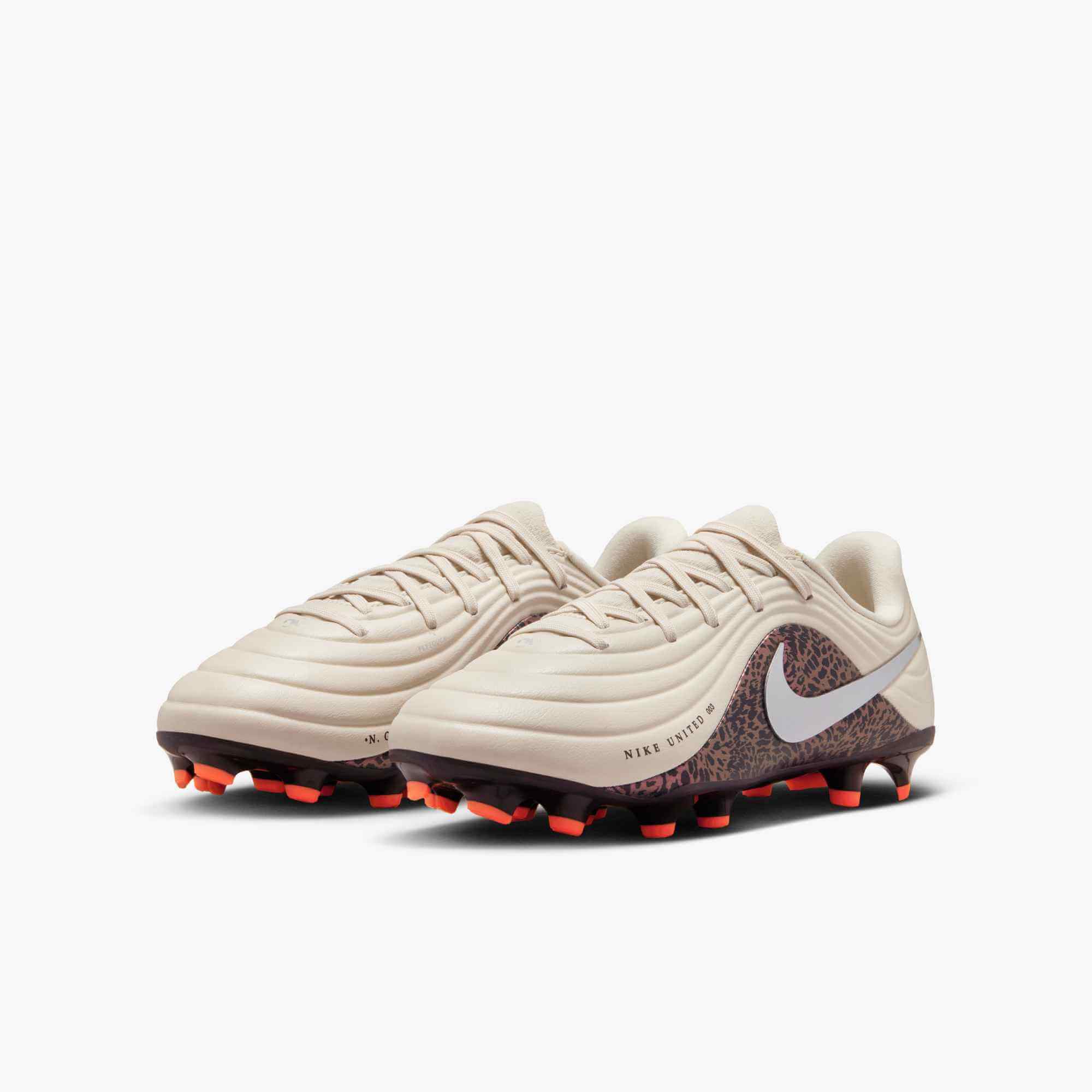 Nike Junior Tiempo Maestro Academy NU3 Firm/Multi Ground Soccer Cleats - United NU3 Pack (SU26) 3