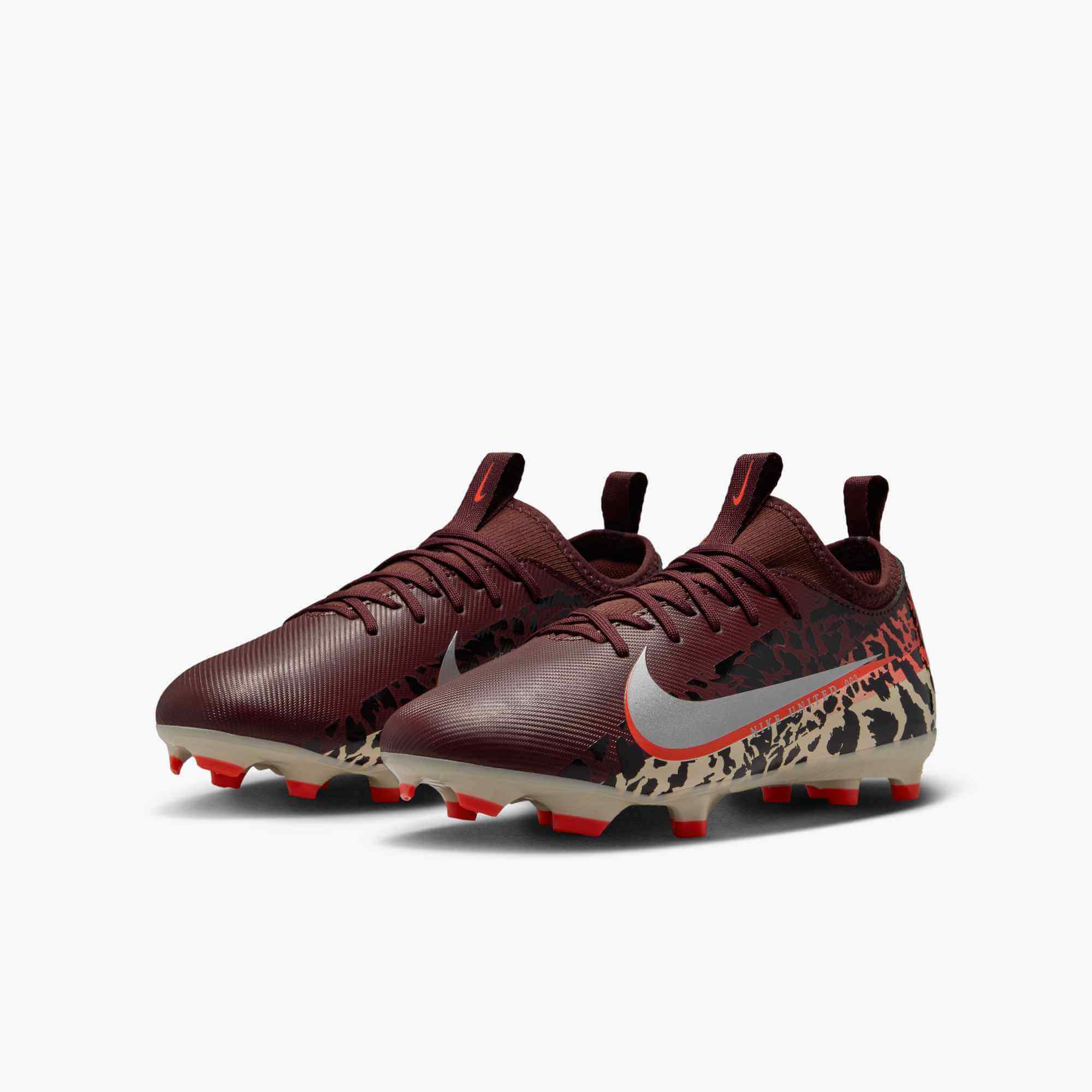 Nike Junior Zoom Vapor 16 Academy NU3 Firm/Multi Ground Soccer Cleats - United NU3 Pack (SU26) 3